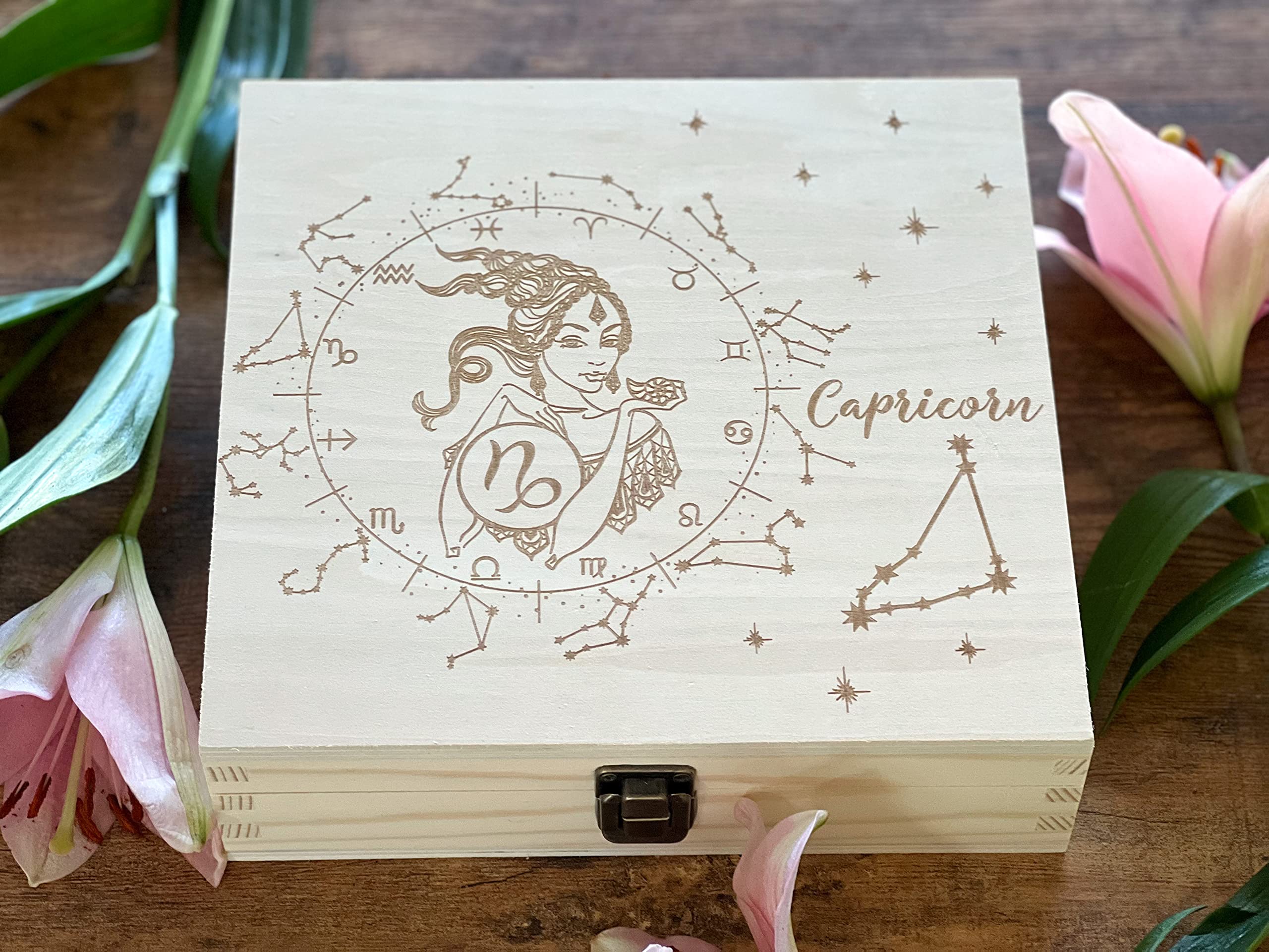 Personalized Capricorn Zodiac Wooden Box - Custom Astrology Gift for Capricorn Sign - Engraved Keepsake Treasure Box - Perfect for Birthday, Anniversary & Spiritual Gifts