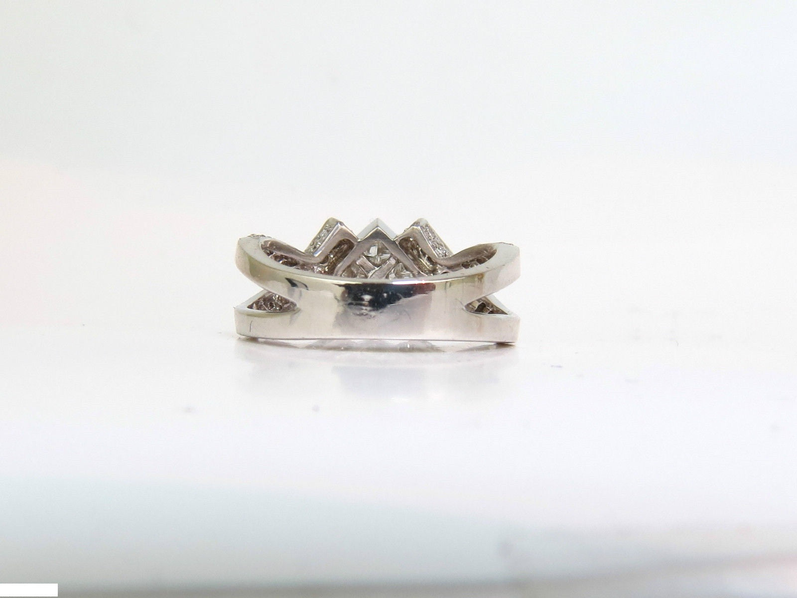 1.00CT Classic Princess Cluster & Round Crossover Ring with Split Shank - Elegant Wedding, Engagement, Anniversary Jewelry Gift for Women