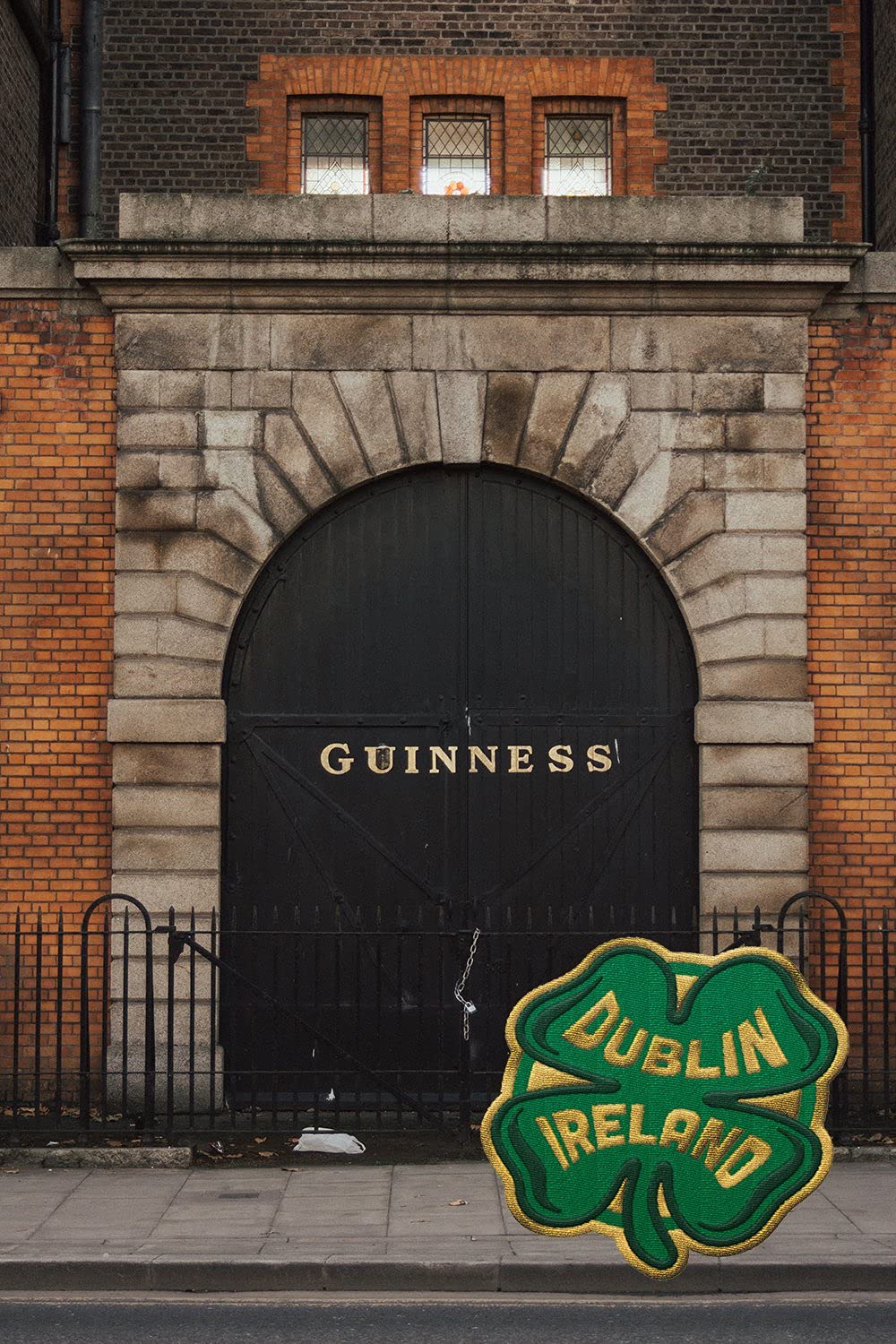 VAGABOND HEART Dublin Ireland Patch - Shamrock Souvenir Iron On Travel Badge for Jackets, Bags & Hats | Irish Pride Accessories for St. Patrick's Day & Travel Enthusiasts