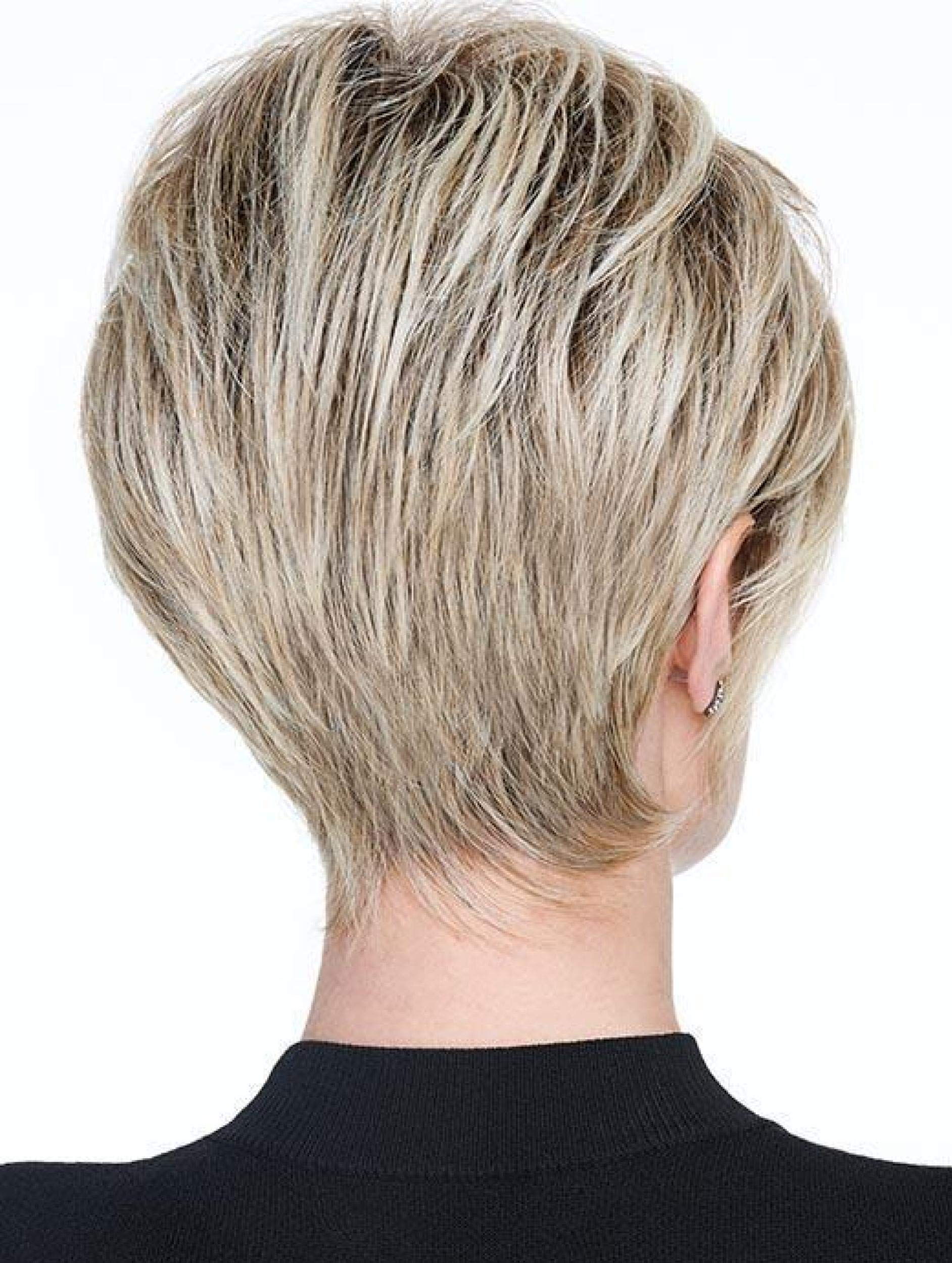 Raquel Welch On Your Game Wig Bundle - 5 Items: Synthetic Wig, Christy's Wigs Q&A Booklet, 2oz Travel Size Wig Shampoo, Wig Cap & Wide Tooth Comb (Color RL5660) - Perfect for Cosplay, Costume Parties & Everyday Wear
