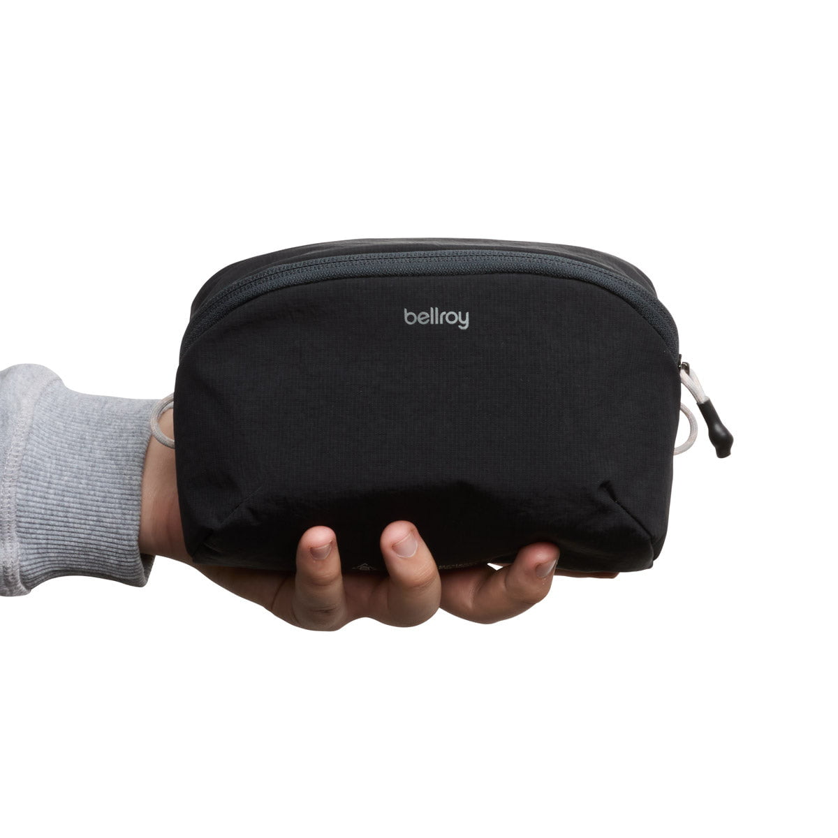 Bellroy Lite Packing Pouch 2L - Ultra Lightweight Travel Organizer for Toiletries, Electronics & Accessories | Perfect for Carry-On Luggage, Weekend Trips & Minimalist Packing