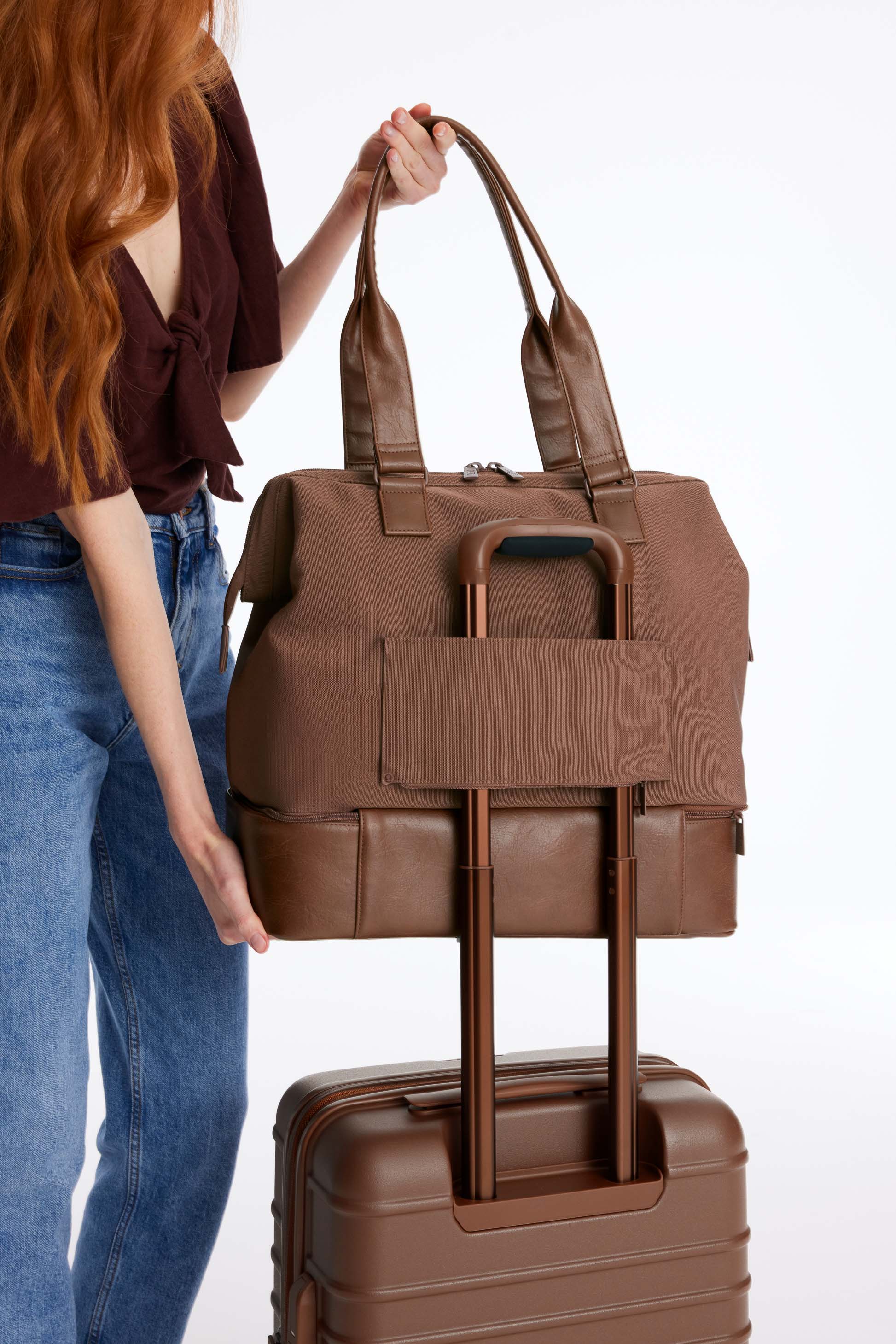 Premium Maple Wood Mini Weekender Bag - Stylish & Compact Carry-On for Weekend Getaways, Travel, and Daily Commute