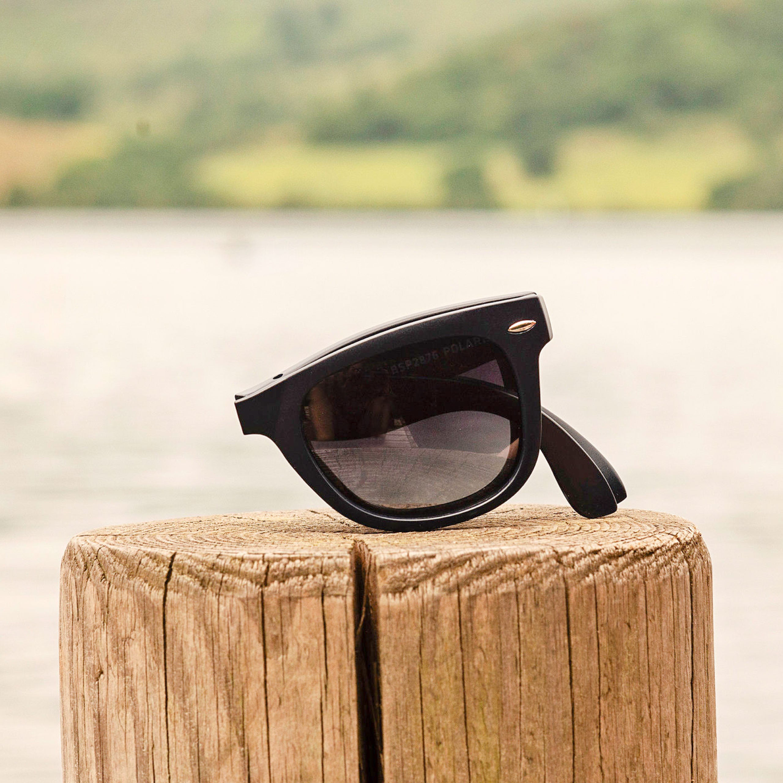 Polarized Folding Sunglasses for Men & Women - UV Protection, Lightweight & Portable - Perfect for Travel, Driving, and Outdoor Activities