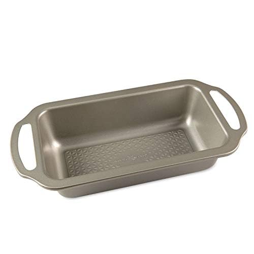Nordic Ware Nonstick Loaf Pan - 8.5x4.5 Inch Bread Baking Pan for Perfect Homemade Banana Bread, Pound Cake & Meatloaf | Durable Carbon Steel with Even Heat Distribution | Ideal for Holiday Baking & Family Gatherings
