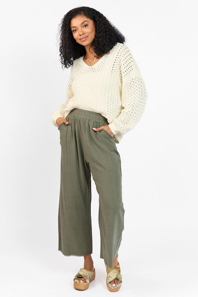 Stylish Olive Green Frayed Detail Ankle Pants for Women - Trendy High Waisted Skinny Jeans with Distressed Hem | Perfect for Casual Outfits, Date Nights & Streetwear Fashion