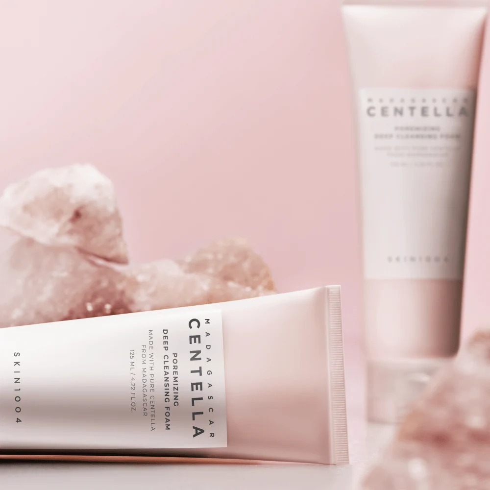 SKIN1004 Madagascar Centella Poremizing Deep Cleansing Foam 125ml - Korean Skincare for Oily & Acne-Prone Skin - Perfect for Daily Deep Pore Cleansing Routine