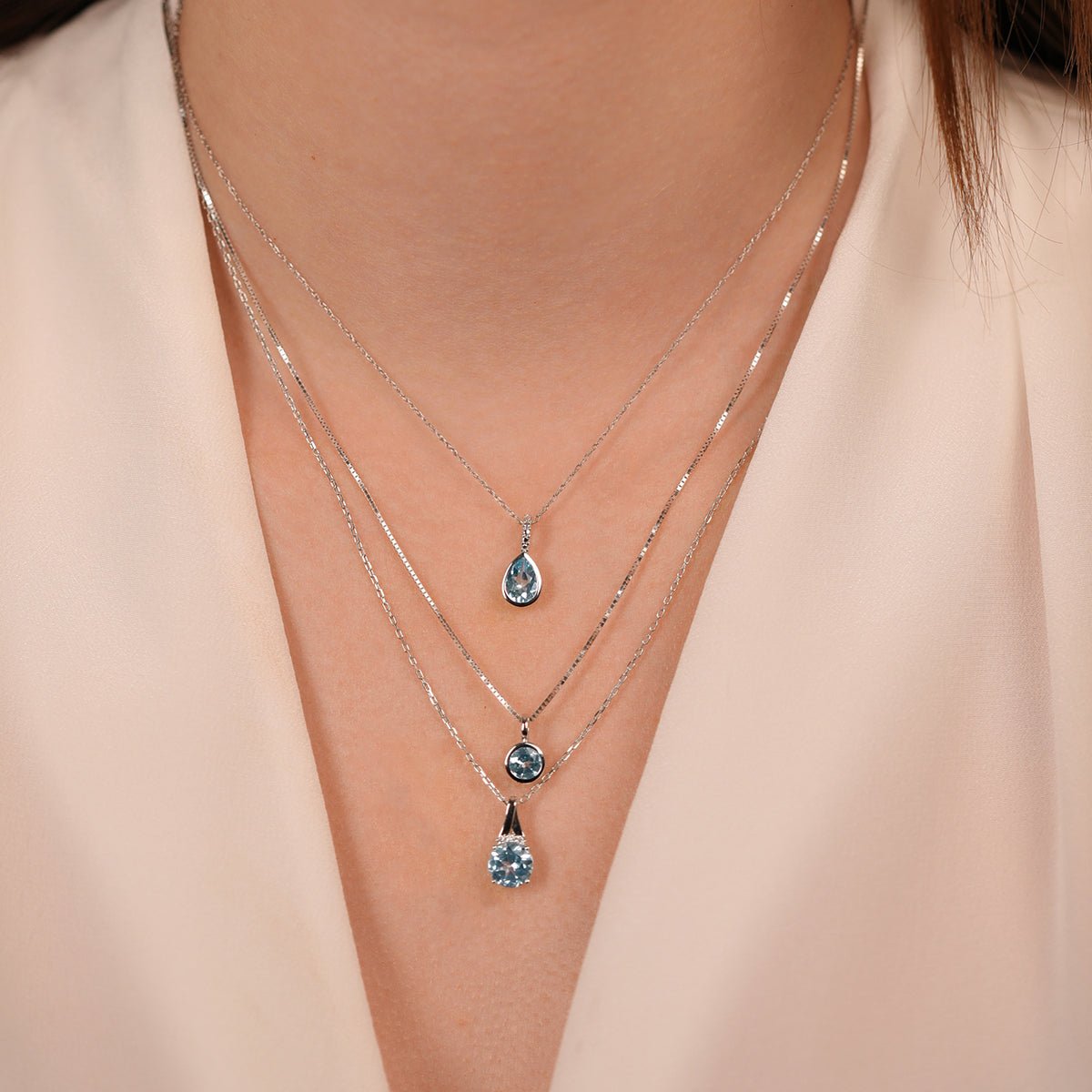 14k White Gold Blue Topaz Teardrop Pendant Necklace for Women - Elegant Jewelry Gift for Birthday, Anniversary & Special Occasions