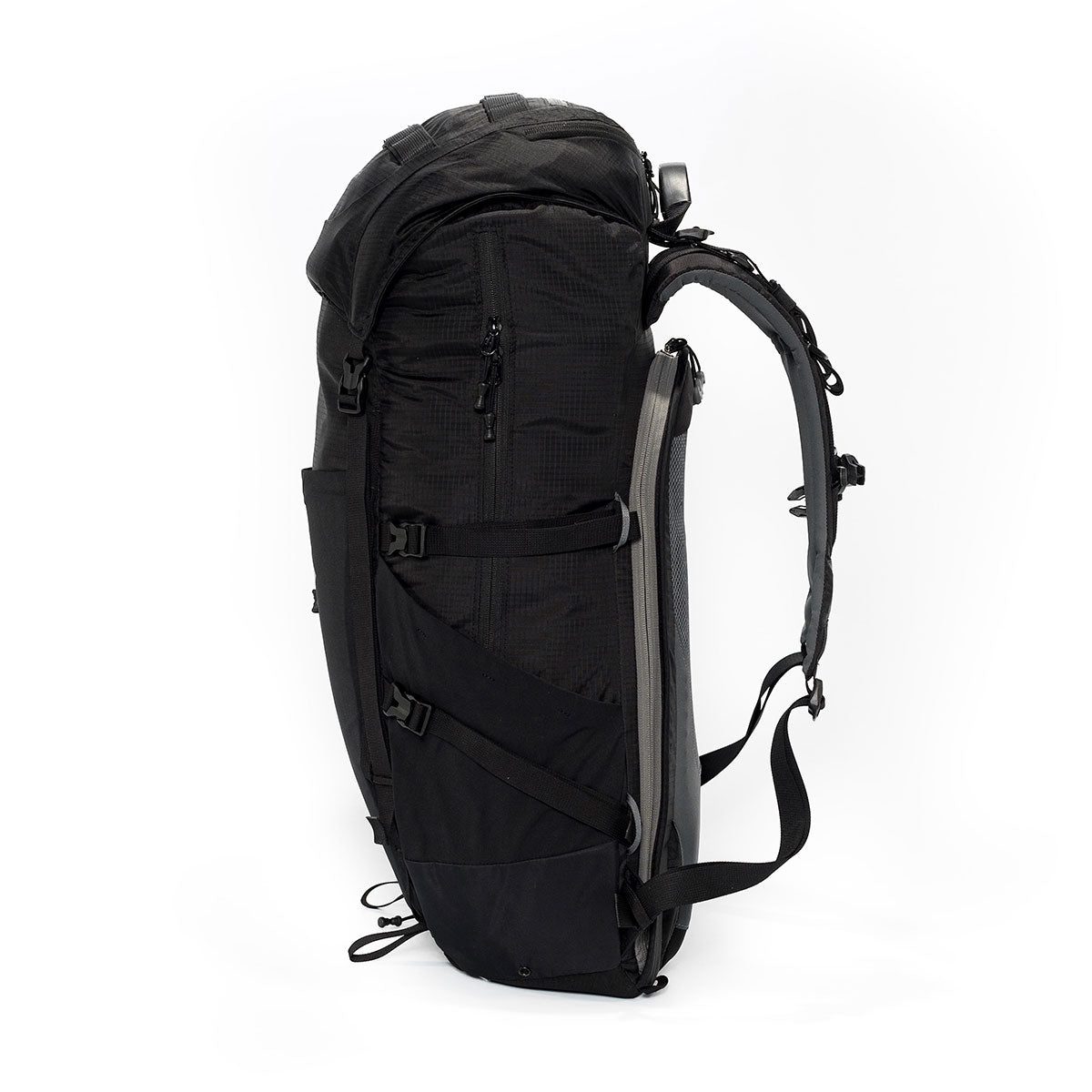 Atlas Athlete Medium Backpack for Men & Women - Durable Waterproof Laptop Backpack with USB Charging Port - Perfect for Work, Travel, Gym & Outdoor Adventures (Black)