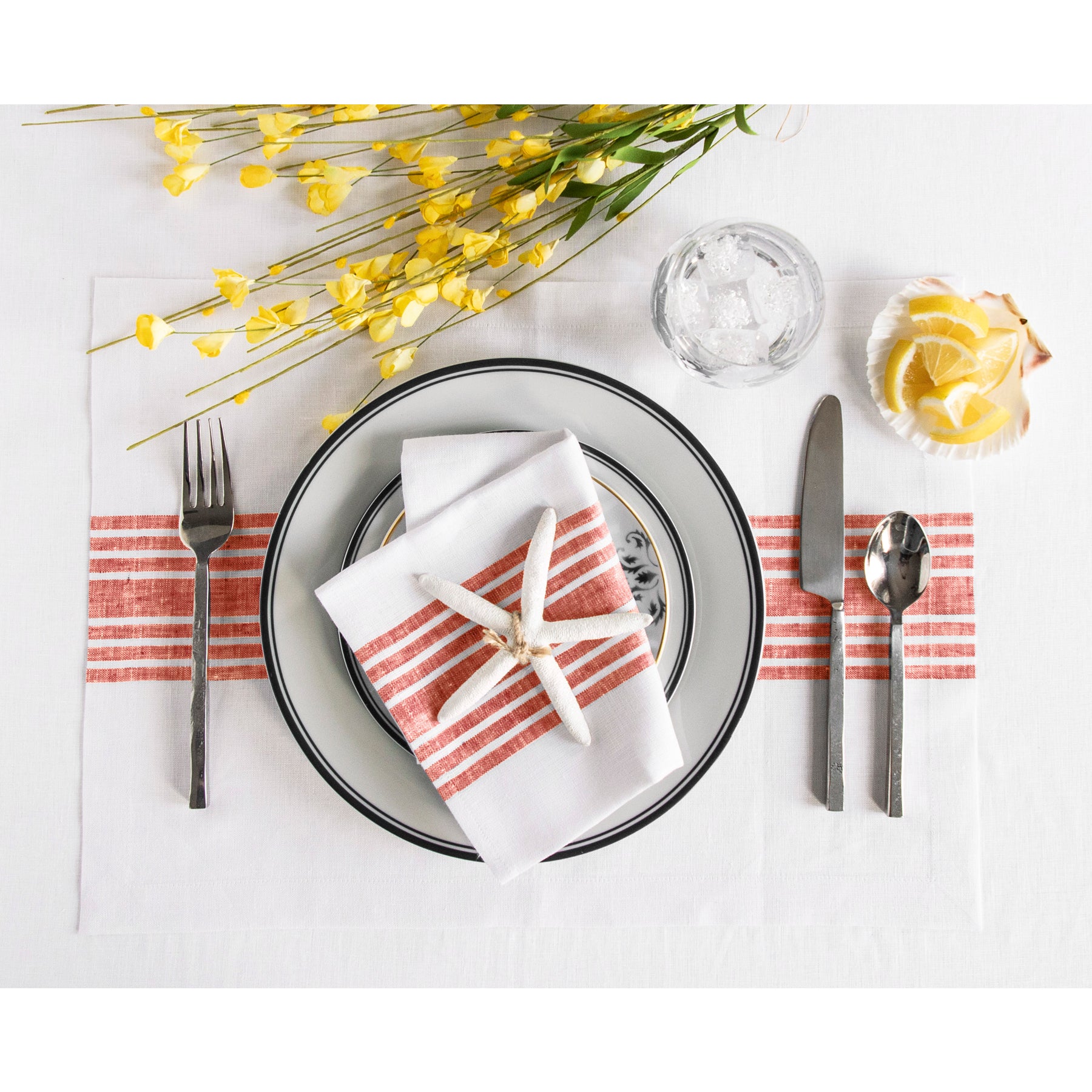 Farmhouse Style Cotton Napkins - Set of 4 for Dining, Kitchen & Party Decor - Rustic Table Linens for Everyday Use & Special Occasions