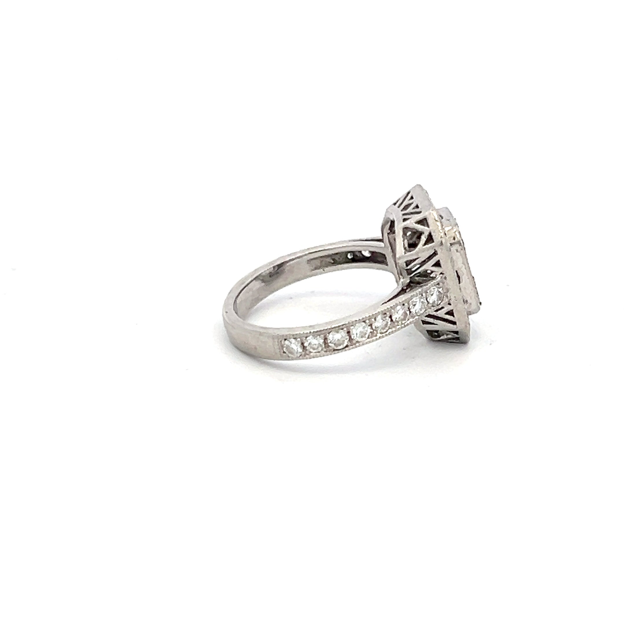 0.39 Carat Round Brilliant I SI1 Diamond Platinum Semi Mount Ring - Elegant Engagement & Wedding Ring for Women, Perfect for Proposals, Anniversaries, and Special Occasions