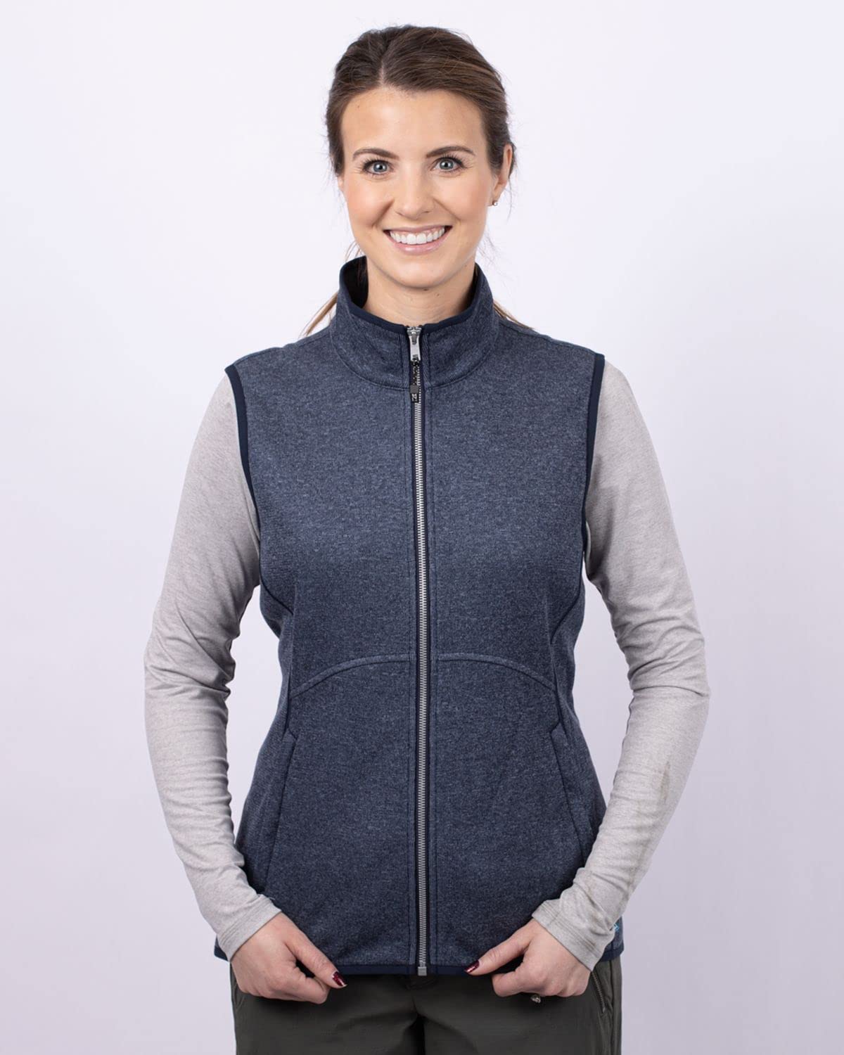 Cutter & Buck Mainsail Women's Basic Vest - Lightweight Layering Piece for Work, Travel & Outdoor Activities | Casual & Professional Style
