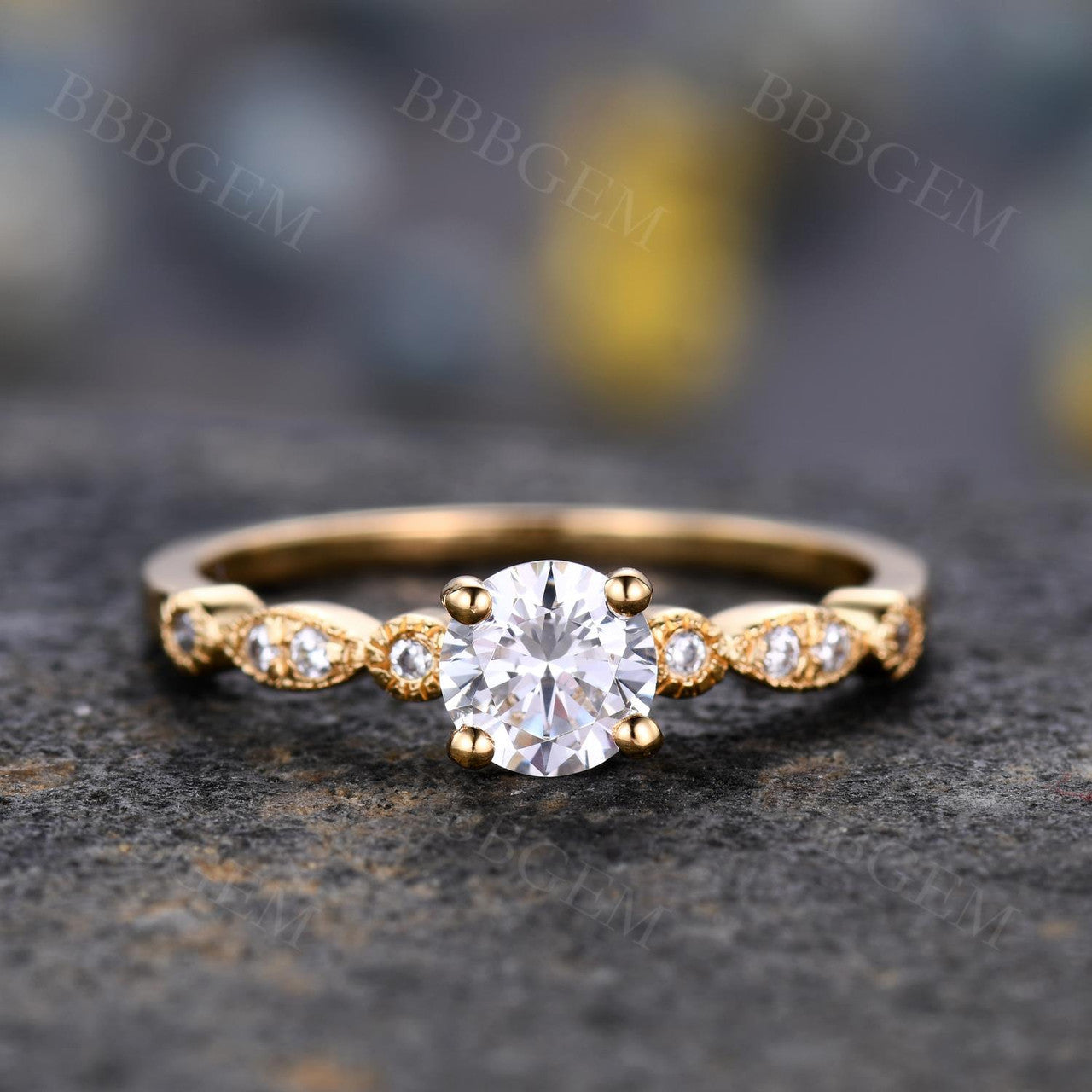 5mm Round Moissanite Marquise Diamond Engagement Ring - 14k/18k Rose Gold Wedding Band for Women - Classic 4 Prong Setting, Perfect for Proposals, Anniversaries & Bridal Jewelry