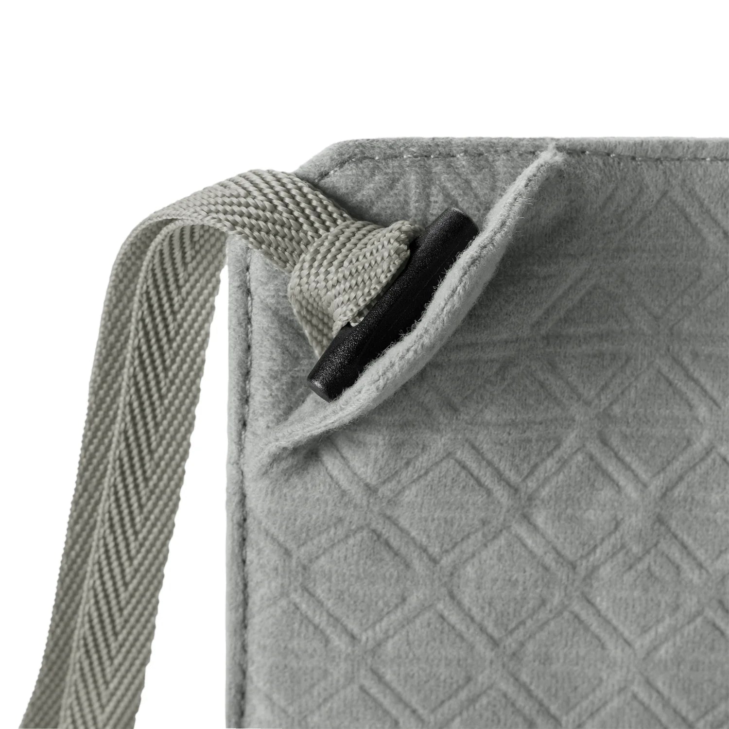 Eagle Creek Undercover RFID Neck Wallet - Anti-Theft Travel Money Pouch for Passport, Credit Cards & Cash - Perfect for Airports, Sightseeing & Secure Travel