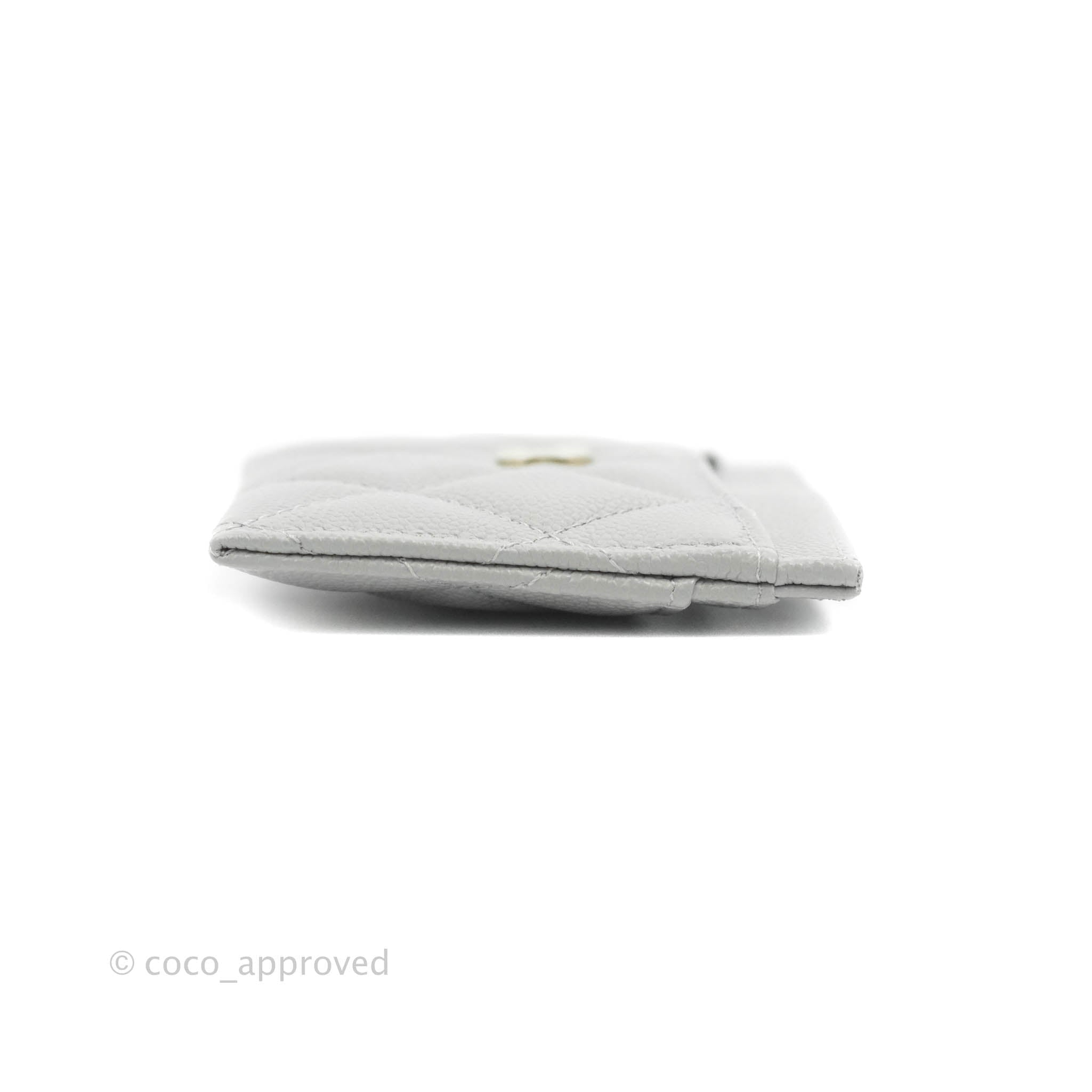 Chanel Classic Flat Card Holder in Grey Caviar Leather with Gold Hardware - Perfect for Everyday Use & Luxury Gift Giving