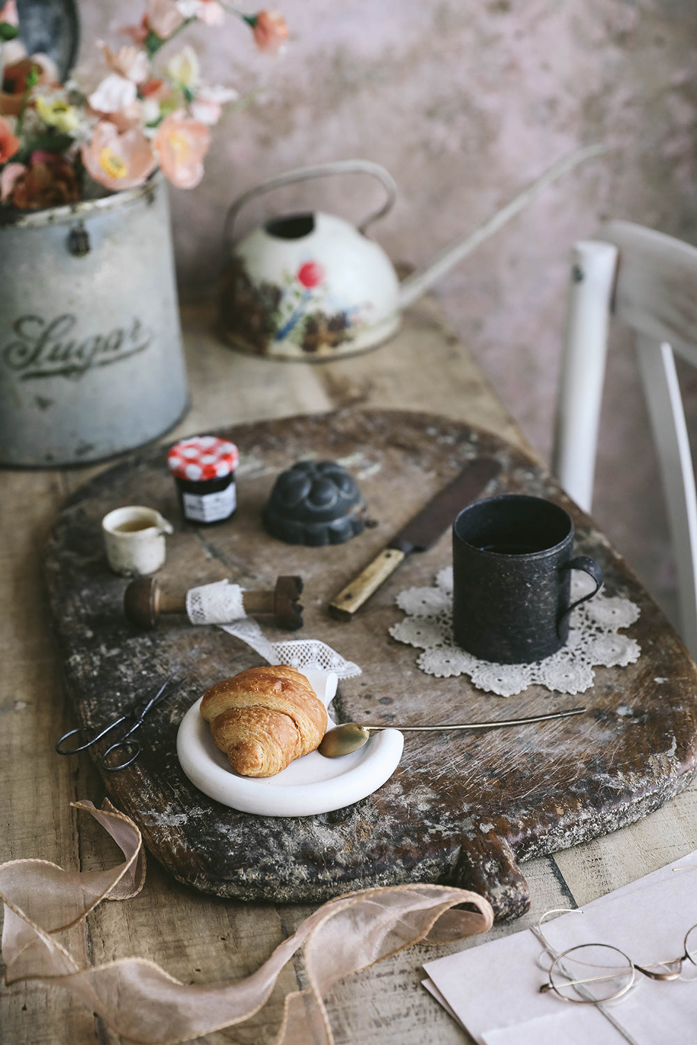 Handmade Ceramic Spoon Rest for Kitchen - Elegant & Durable Utensil Holder for Cooking, Serving & Dining Decor