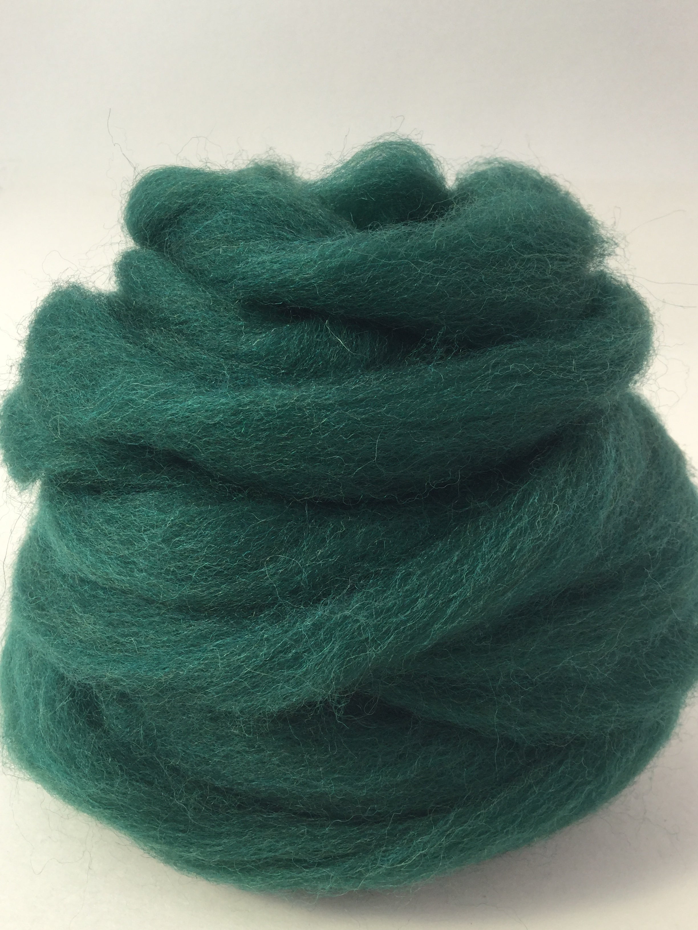 Premium 1 oz Wool Roving for Needle Felting, Spinning & Fiber Arts - Soft Natural Wool for DIY Crafts, Knitting & Handmade Projects