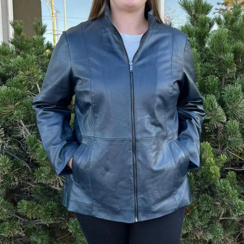 Women's Soft Lamb Leather Jacket with Front Zipper & Dual Pockets - Stylish Outerwear for Fall & Winter Fashion