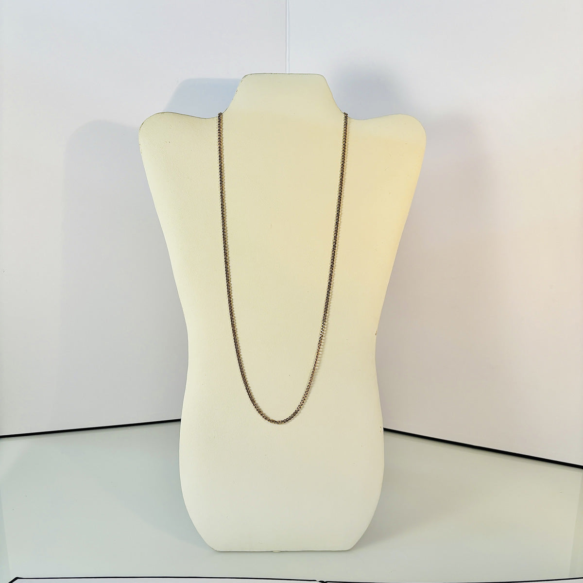 10K Yellow Gold Curb Chain Necklace 23 Inches - Classic Dainty Jewelry for Women, Perfect for Layering, Everyday Wear & Special Occasions
