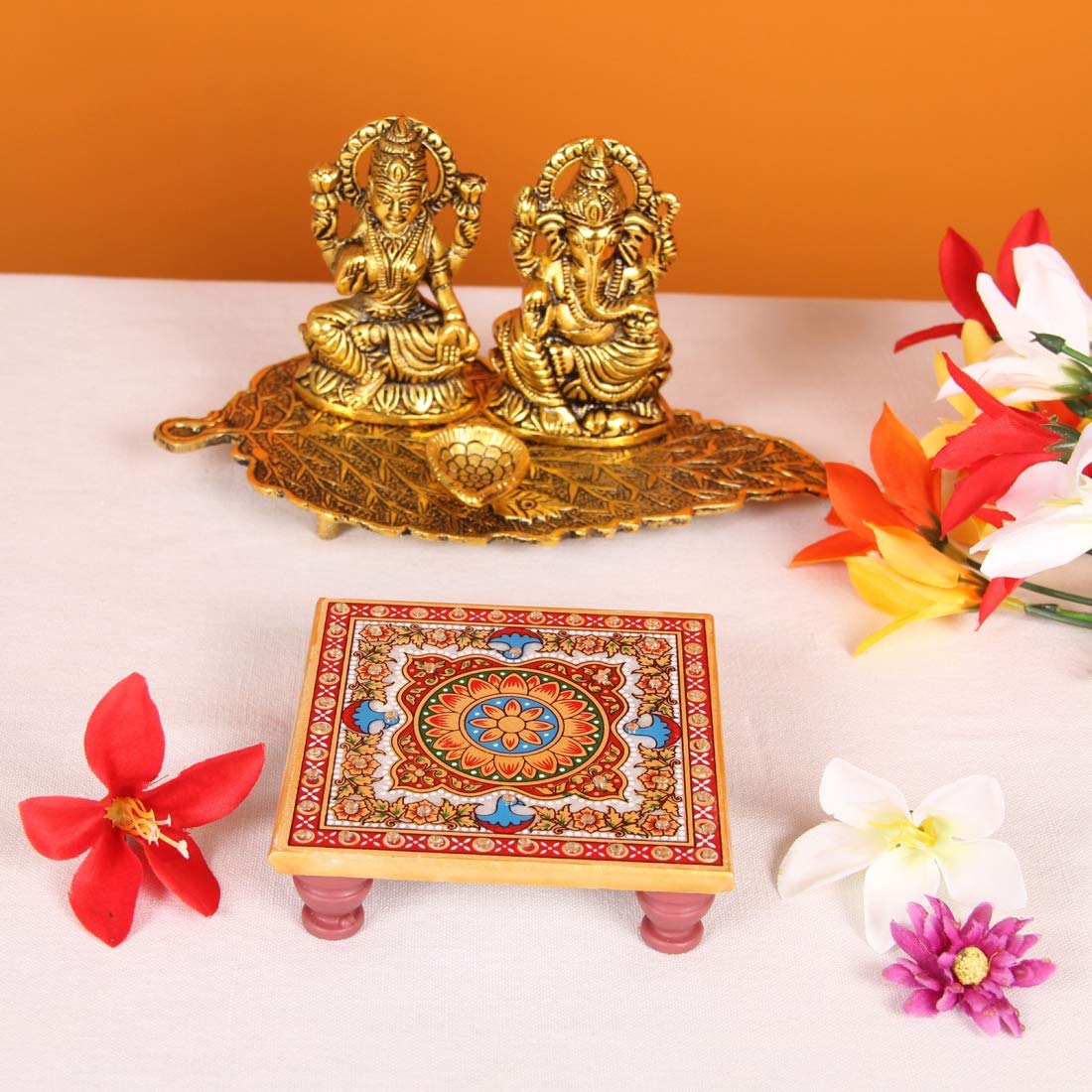 Handcrafted Marble Chowki Set of 4 Pieces with Intricate Floral Design - Perfect for Indian Weddings, Pooja Ceremonies & Home Decor