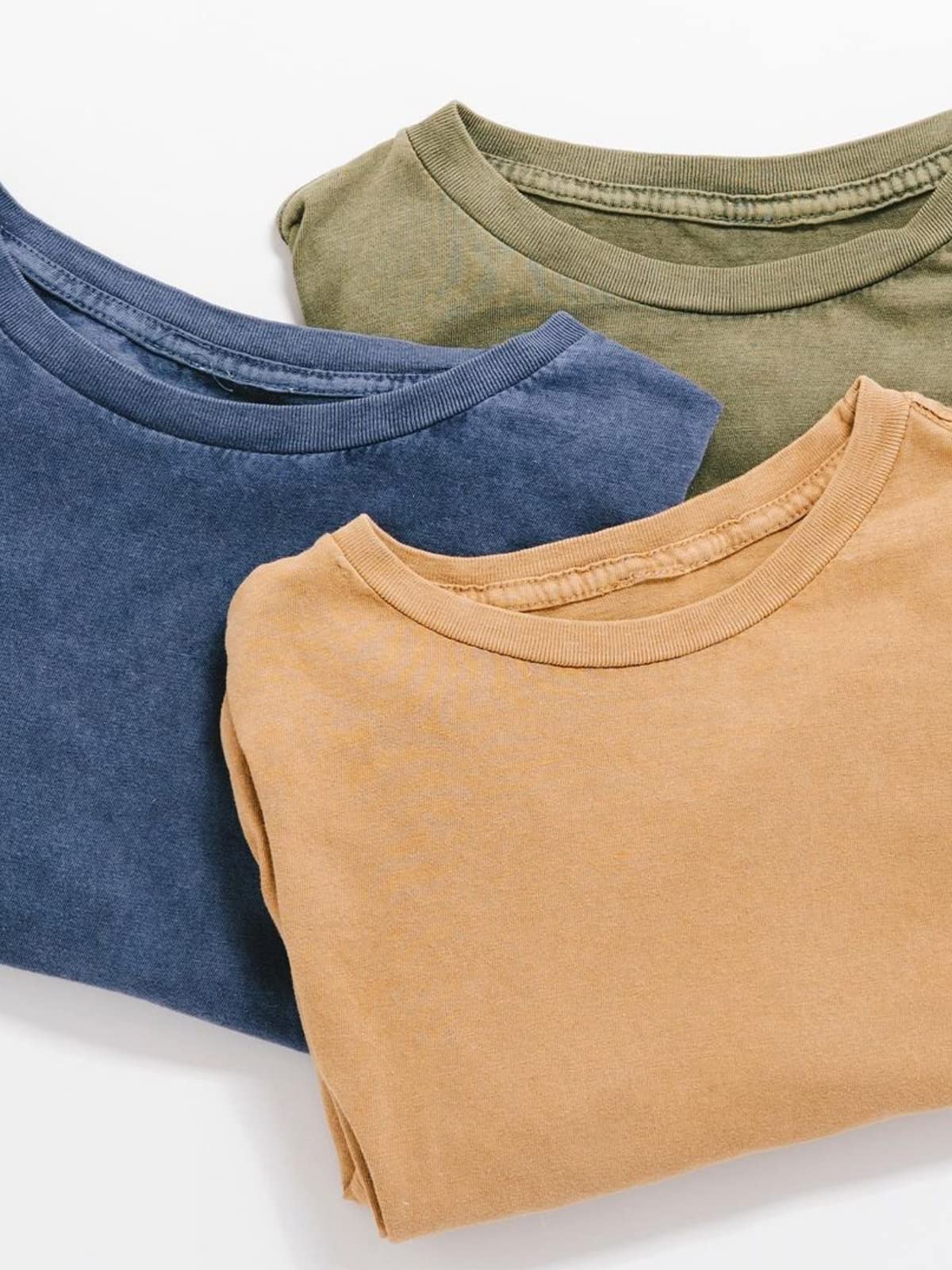 Vintage Distressed Faded T-Shirt for Men - Soft Mineral Wash Hipster Tee - Casual Streetwear & Retro Style for Everyday Wear