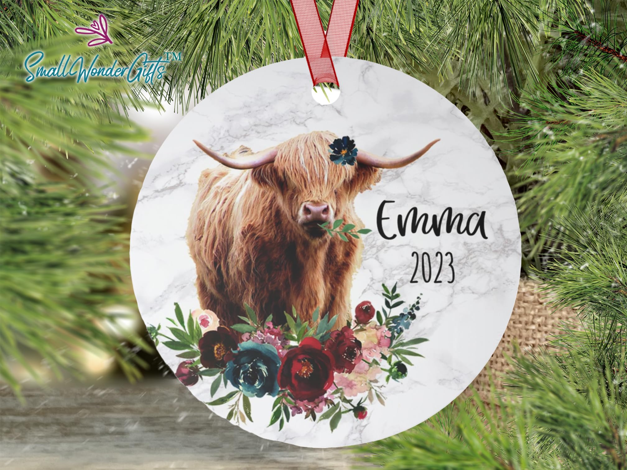 Personalized Highland Cow Aluminum Christmas Ornament - Custom Name Scottish Cow Decor for Holiday Tree | Boho Farmhouse Christmas Decorations 2023 - Perfect for Xmas Gifts, Stocking Stuffers & Winter Home Decor