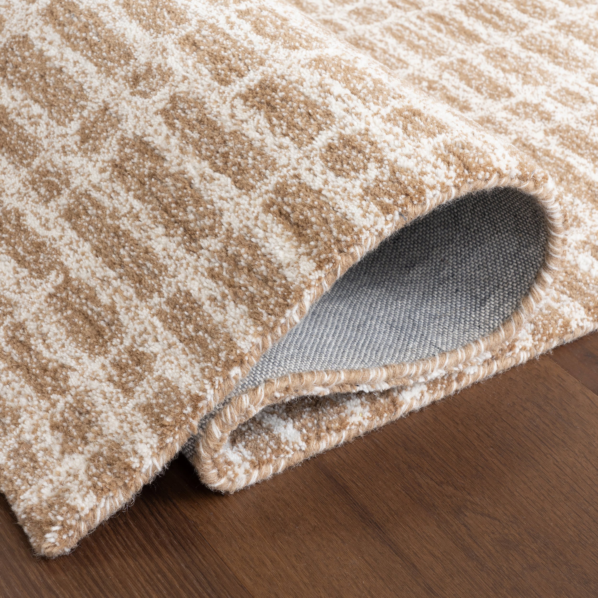 Gio Crosshatch Wool Rug - Soft & Durable Beige Area Rug for Living Room, Bedroom & Home Decor | Eco-Friendly Handmade Carpet