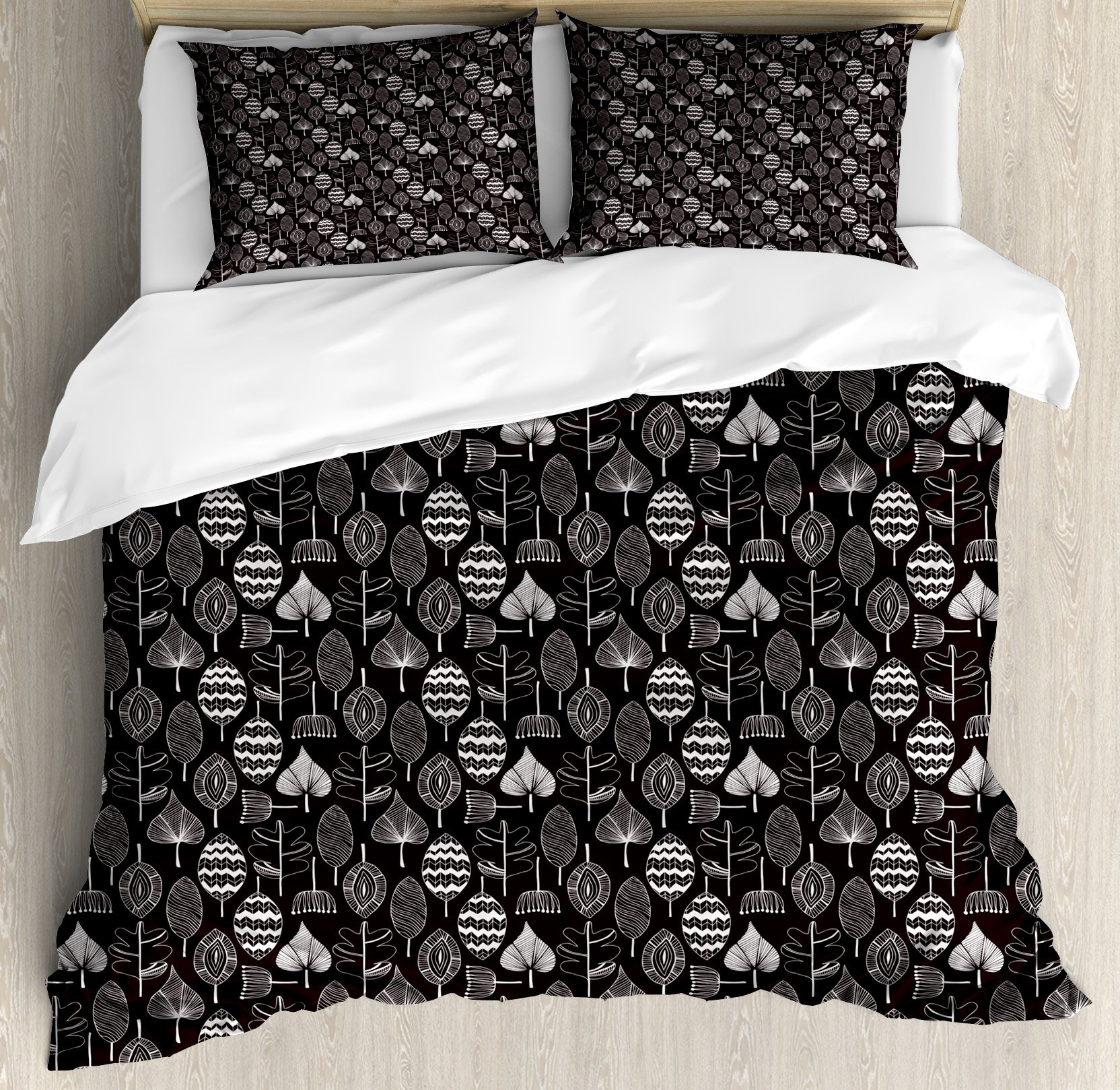 Ambesonne Nordic Duvet Cover Set King Size - Black and White Leaf Motif 3 Piece Bedding with 2 Pillow Shams | Nature Inspired Scribble Foliage Pattern | Perfect for Modern Bedroom, Guest Room & Dorm Decor