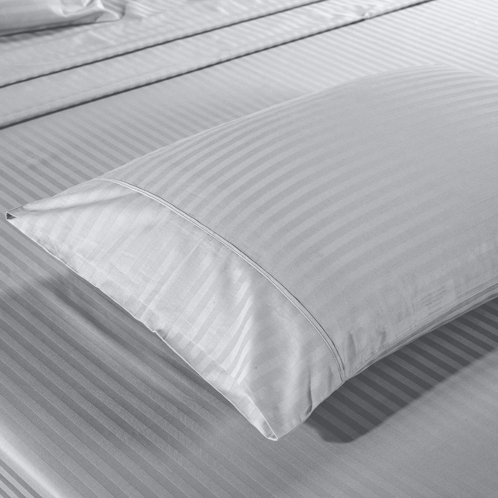 Premium 1200 Thread Count 100% Egyptian Cotton Queen Sheet Set - Luxury Hotel Quality Stripe Design in Silver | Soft & Breathable Bedding for Ultimate Comfort in Master Bedrooms & Guest Rooms