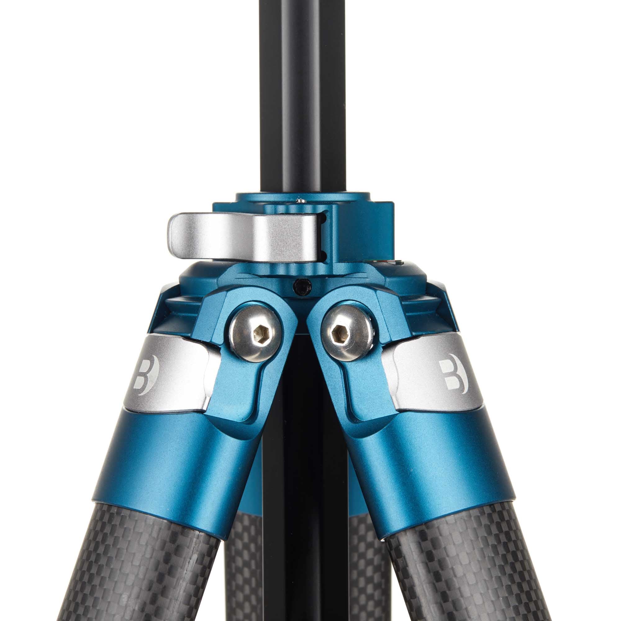 Benro Cyanbird Tripod with FS30 Ball Head Kit - Professional Camera Tripod for DSLR, Mirrorless, Video - Perfect for Travel, Photography, Vlogging