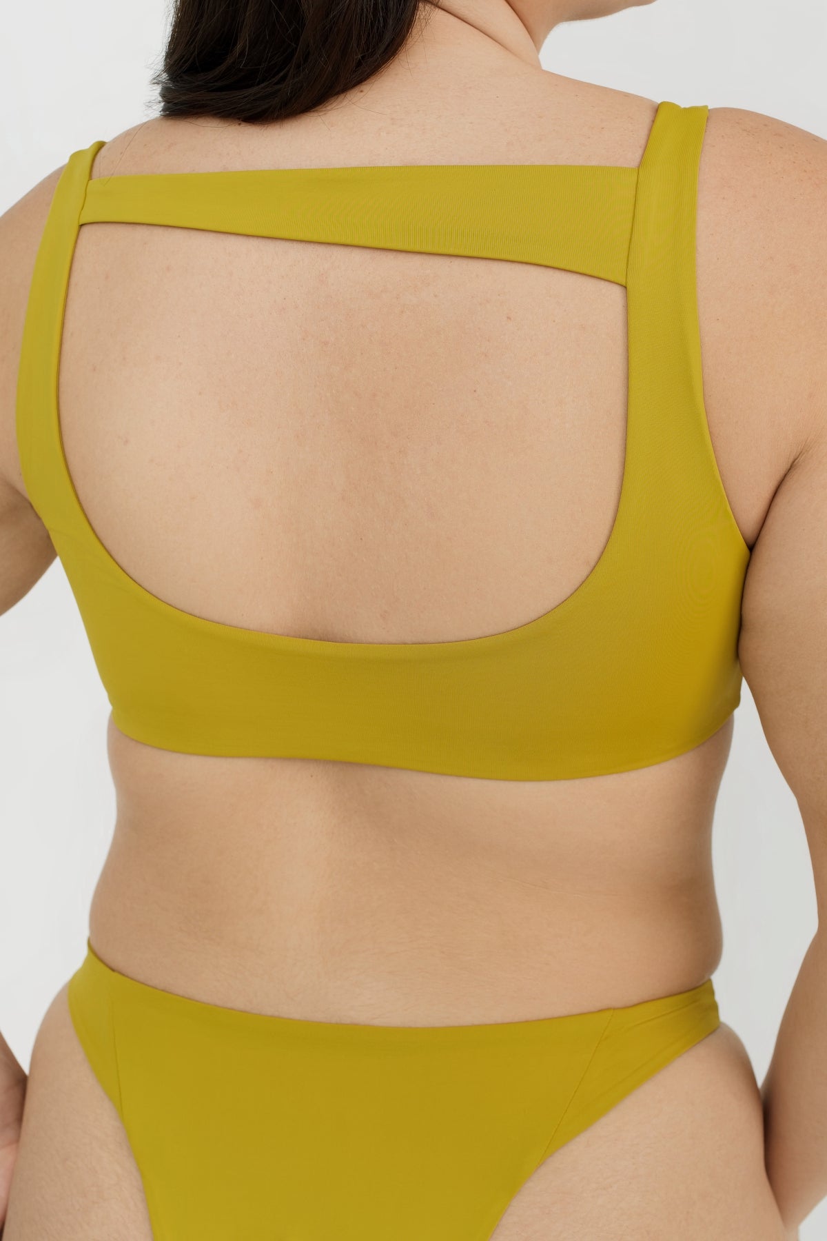 Kali Top Fiji - Stylish Women's Yoga Tops for Workout, Gym & Lounge Wear - Comfortable & Breathable Activewear for Yoga, Pilates & Casual Outfits