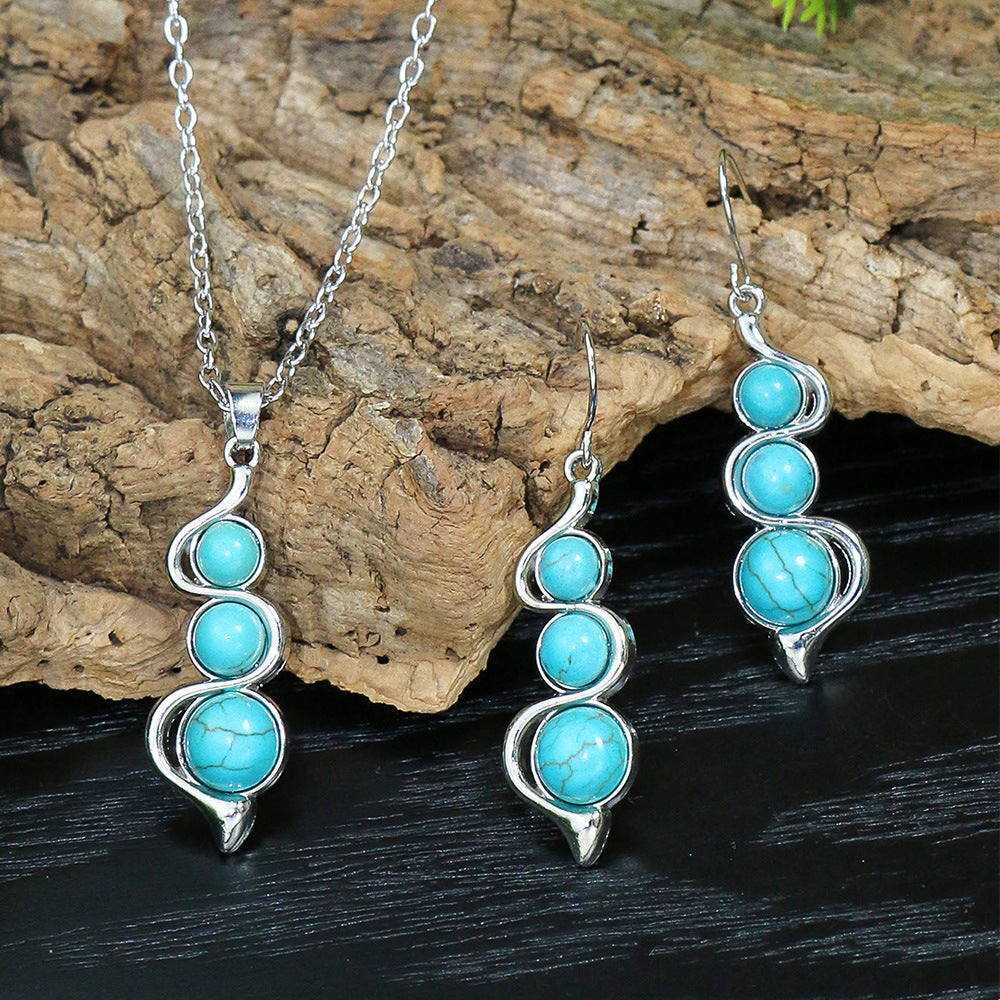 Vintage Bohemian Ethnic Geometric Carved Turquoise Diamond Jewelry Set - Earrings & Necklace for Women, Handmade Tribal Statement Piece for Weddings, Parties & Special Occasions