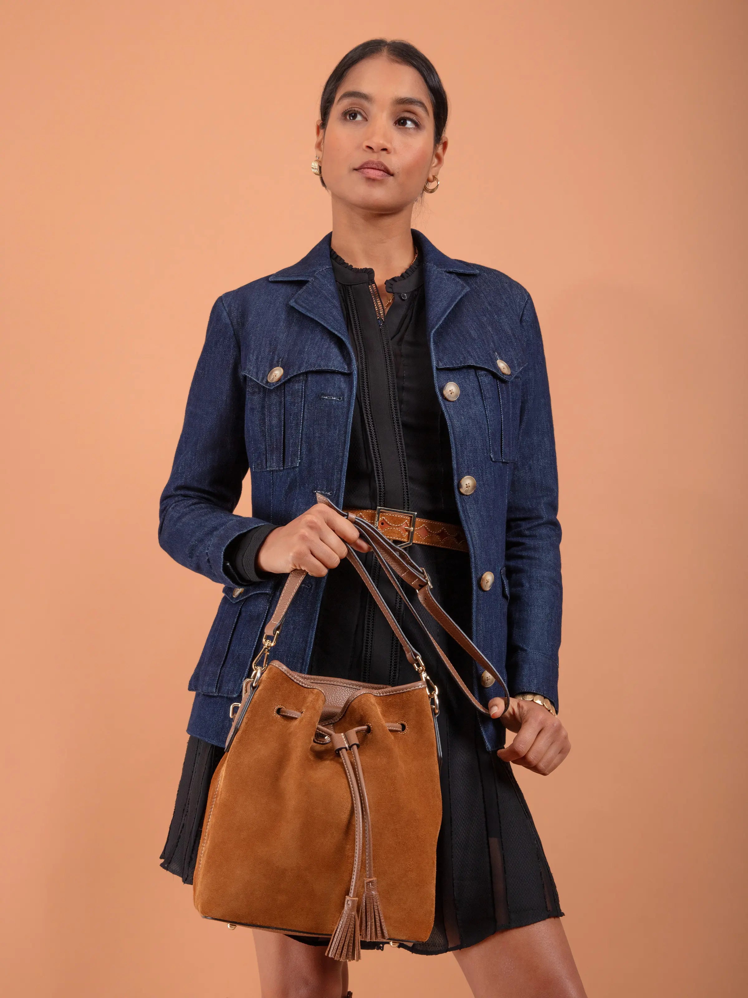 Bibury Bucket Bag - Genuine Tan Suede Handbag for Women | Stylish Crossbody Purse for Daily Use, Work & Travel