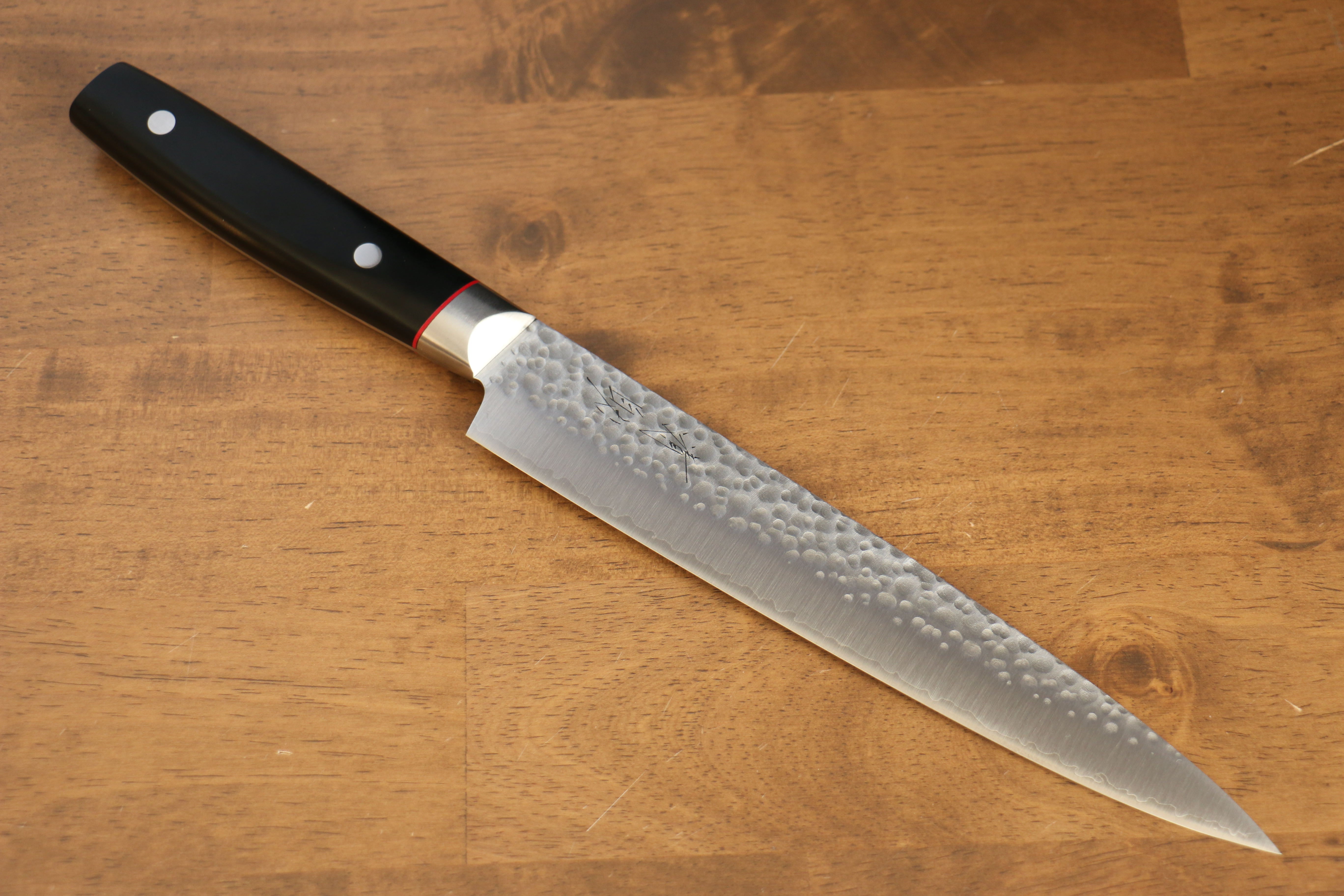 Seisuke PRO J VG10 Hammered Chef Knife 210mm - Japanese Damascus Steel Slicer with Black Micarta Handle - Perfect for Sushi, Meat Cutting & Professional Kitchen Use