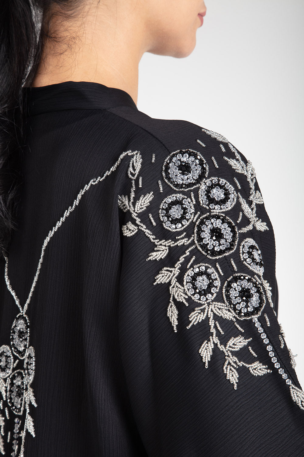 Elegant Black Floral Open Abaya for Women - Modest Muslim Prayer Dress, Evening Wear & Special Occasions