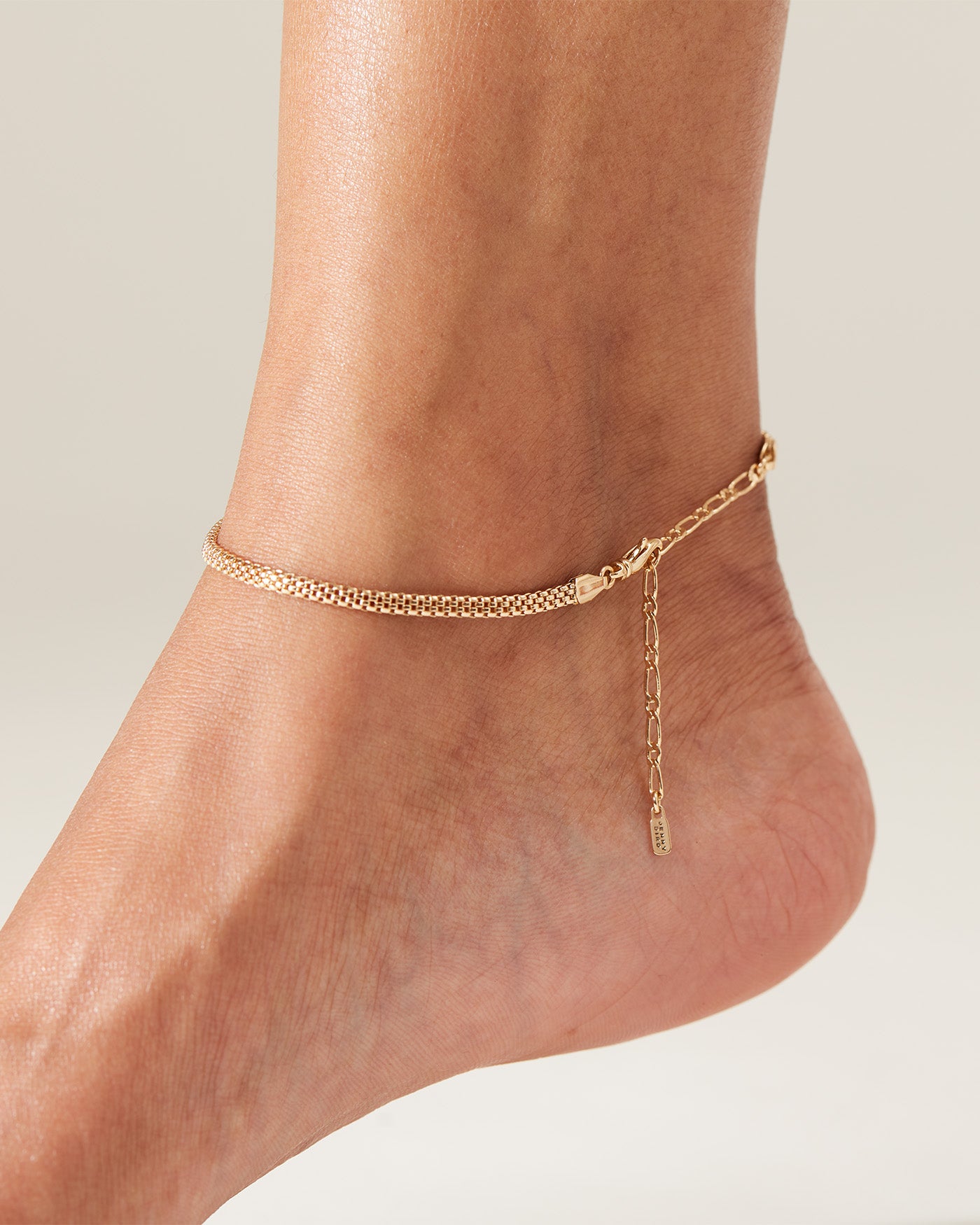 Elegant Maren Gold Anklet - Dainty & Stylish Women's Ankle Bracelet for Beach, Summer & Boho Fashion