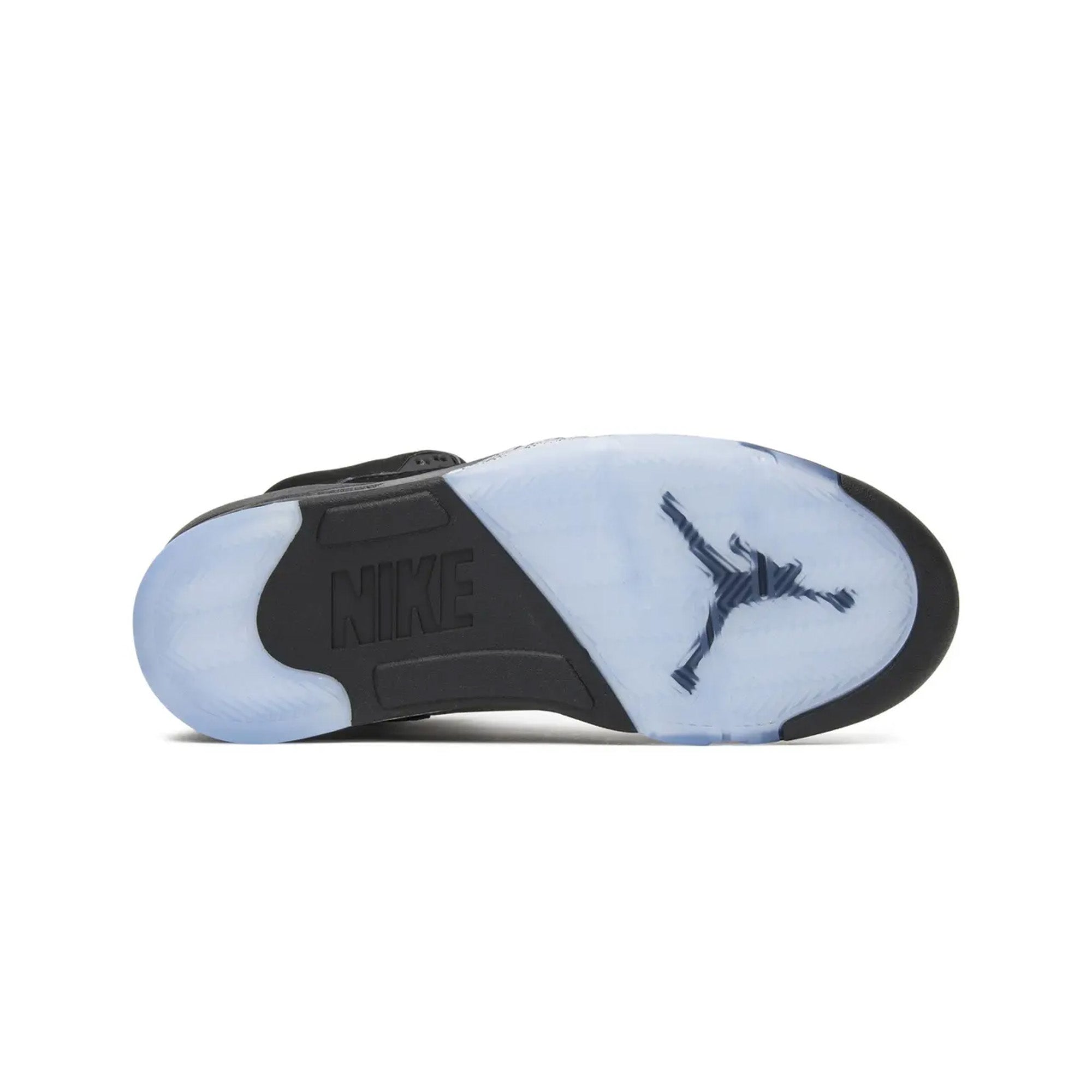 Air Jordan 5 Retro 'Black Metallic' Men's Basketball Shoes (2016 Release) - Classic Sneakers for Streetwear & Basketball Games