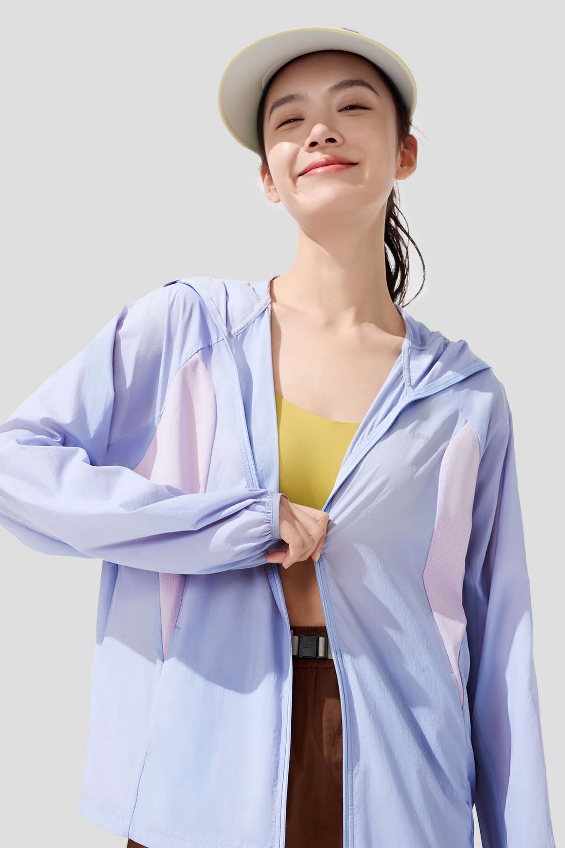Drift Women's Lightweight Water Repellent Jacket UPF 100+ Sun Protection - Perfect for Hiking, Travel & Outdoor Activities
