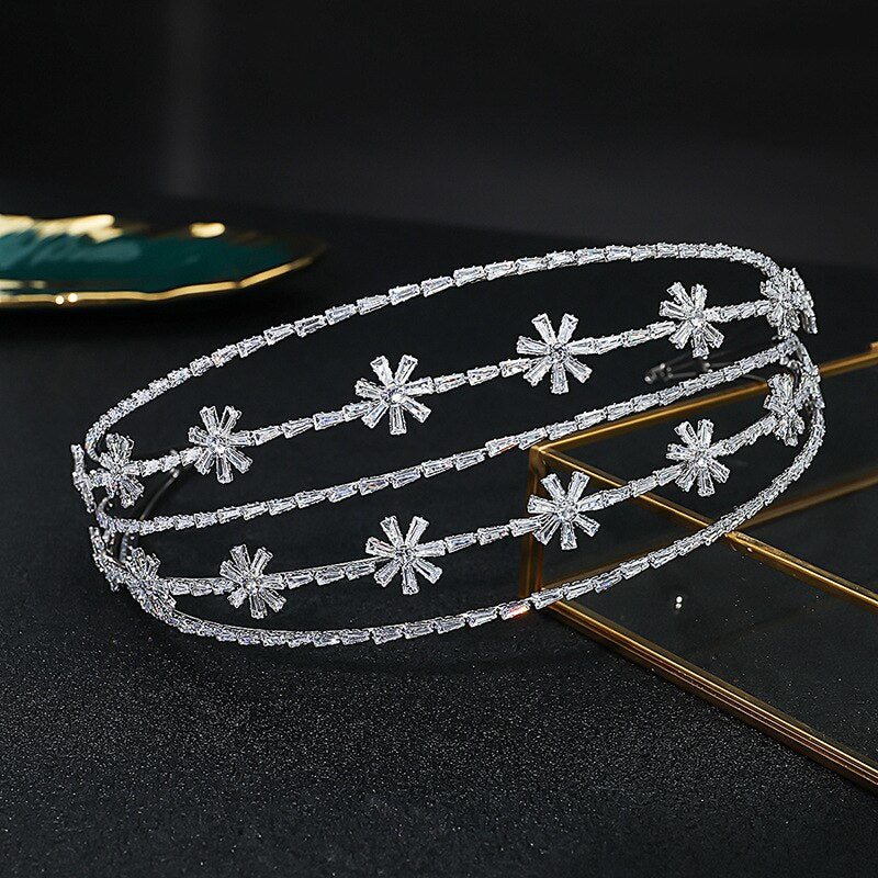 Sparkling Zirconia Wedding Headband for Bride - Silver Crystal Bridal Hair Accessories & Jewelry - Perfect for Weddings, Prom, Parties & Special Occasions