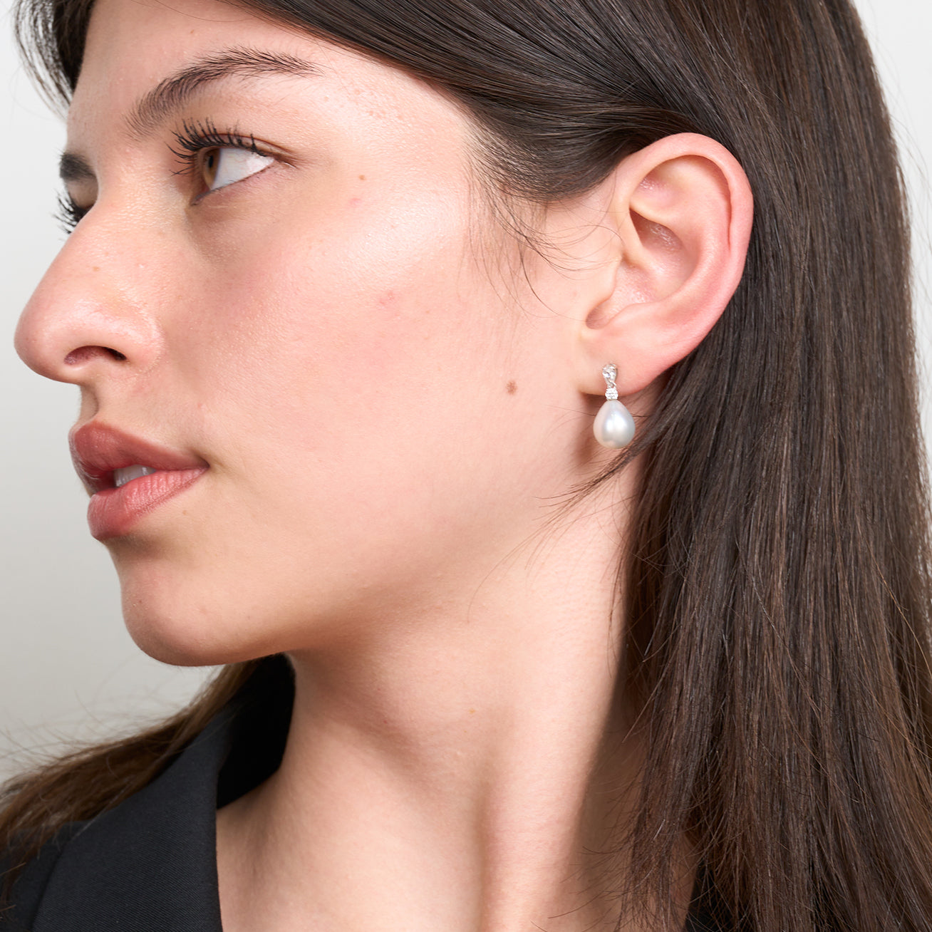 18K Solid Gold Australian White Pearl Earrings KE00201 - Elegant Stud Earrings for Women, Perfect for Weddings, Parties & Everyday Wear
