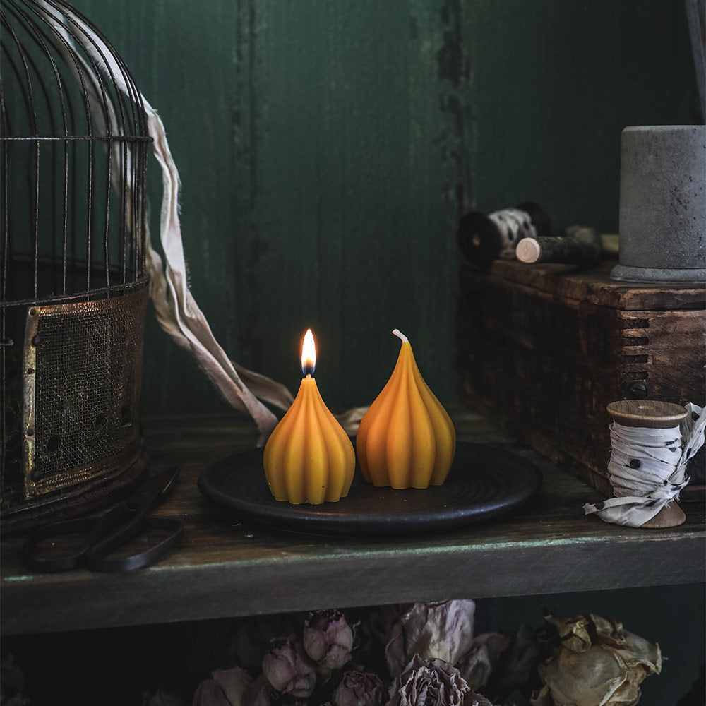 Natural Beeswax Kiss Candles Set - Handmade Romantic Scented Candles for Home, Wedding & Anniversary Gifts - Perfect for Relaxation, Aromatherapy & Romantic Ambiance