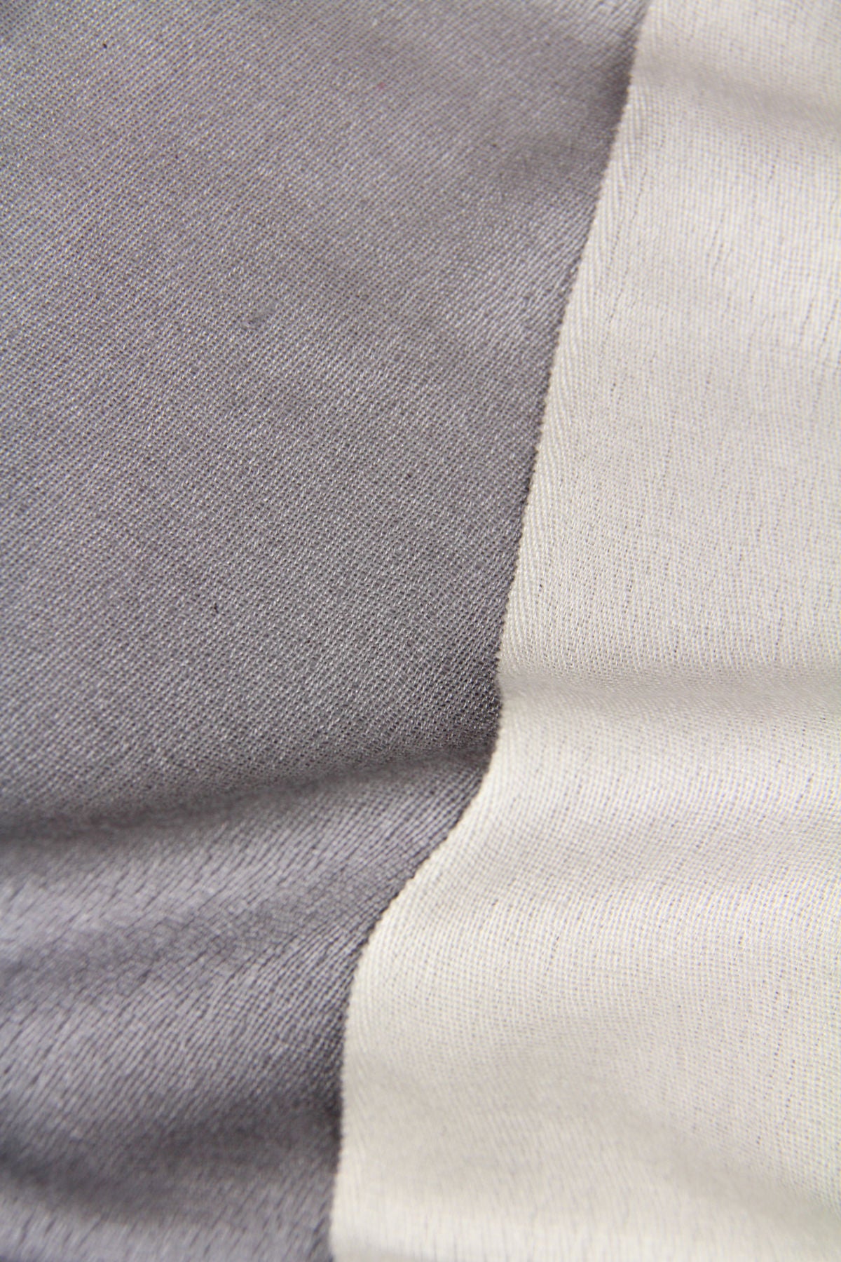 Luxury Cashmere Silk Scarf - Soft Ombre Wrap for Women - Perfect for Winter Fashion, Office Wear & Gift Giving