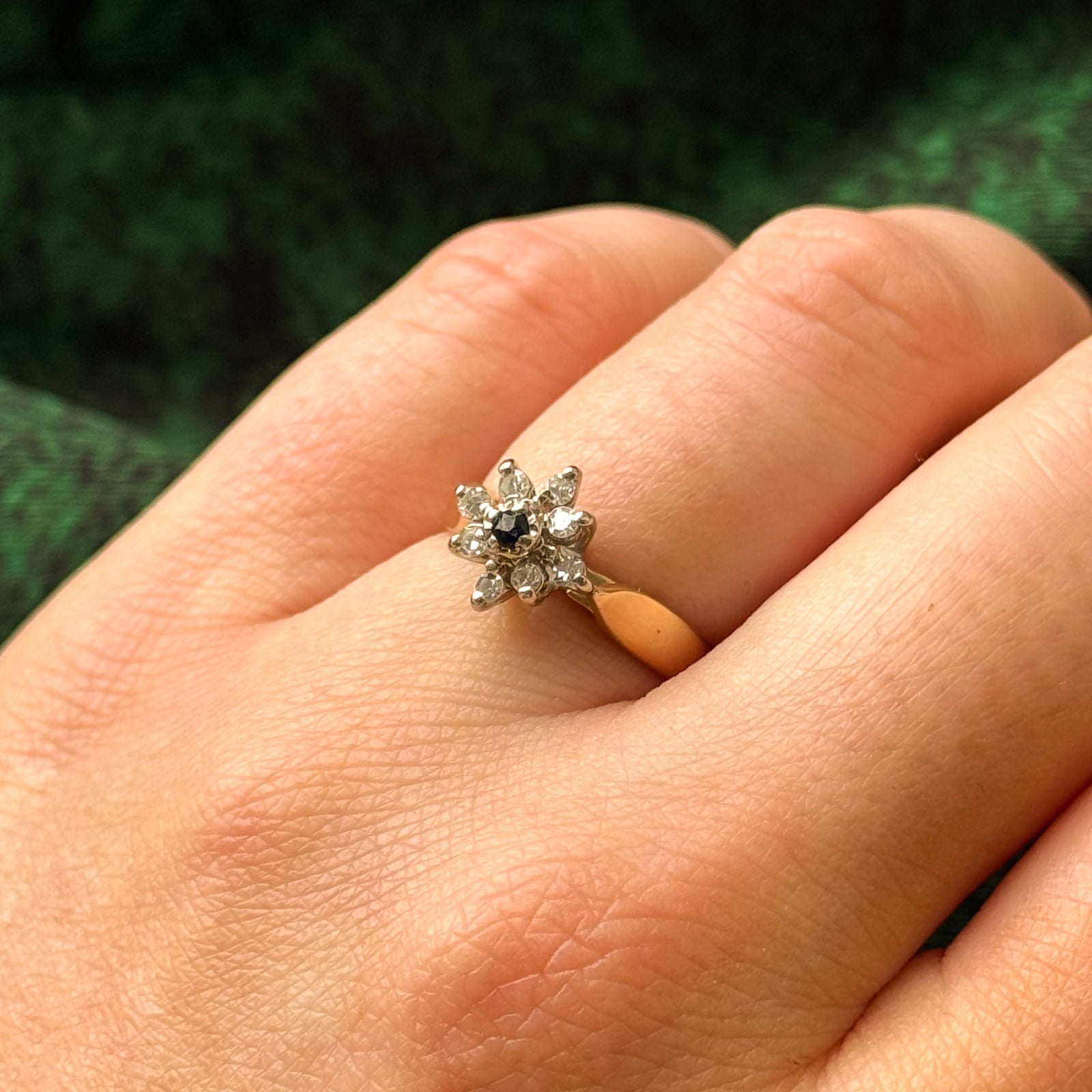 Exquisite Diamond & Sapphire Cocktail Ring - 0.14ctw (0.02ct Diamonds) - Size 5.25 - Elegant Jewelry for Evening Parties, Weddings & Special Occasions