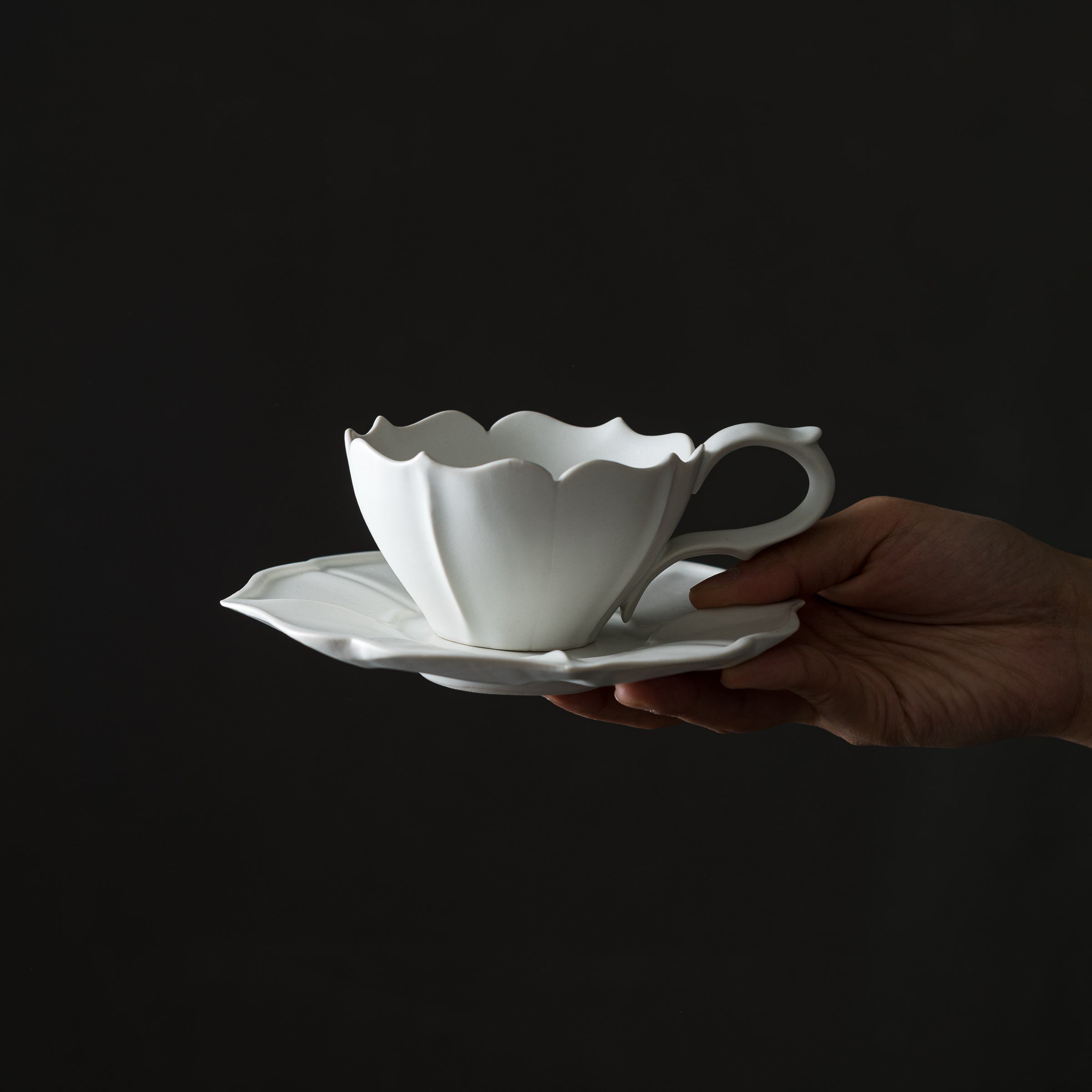 Handmade Ryoka Teacup and Saucer Set - Traditional Utsuki Yaki Japanese Ceramic Tea Cup with Elegant Floral Design - Perfect for Matcha, Green Tea, and Tea Ceremonies