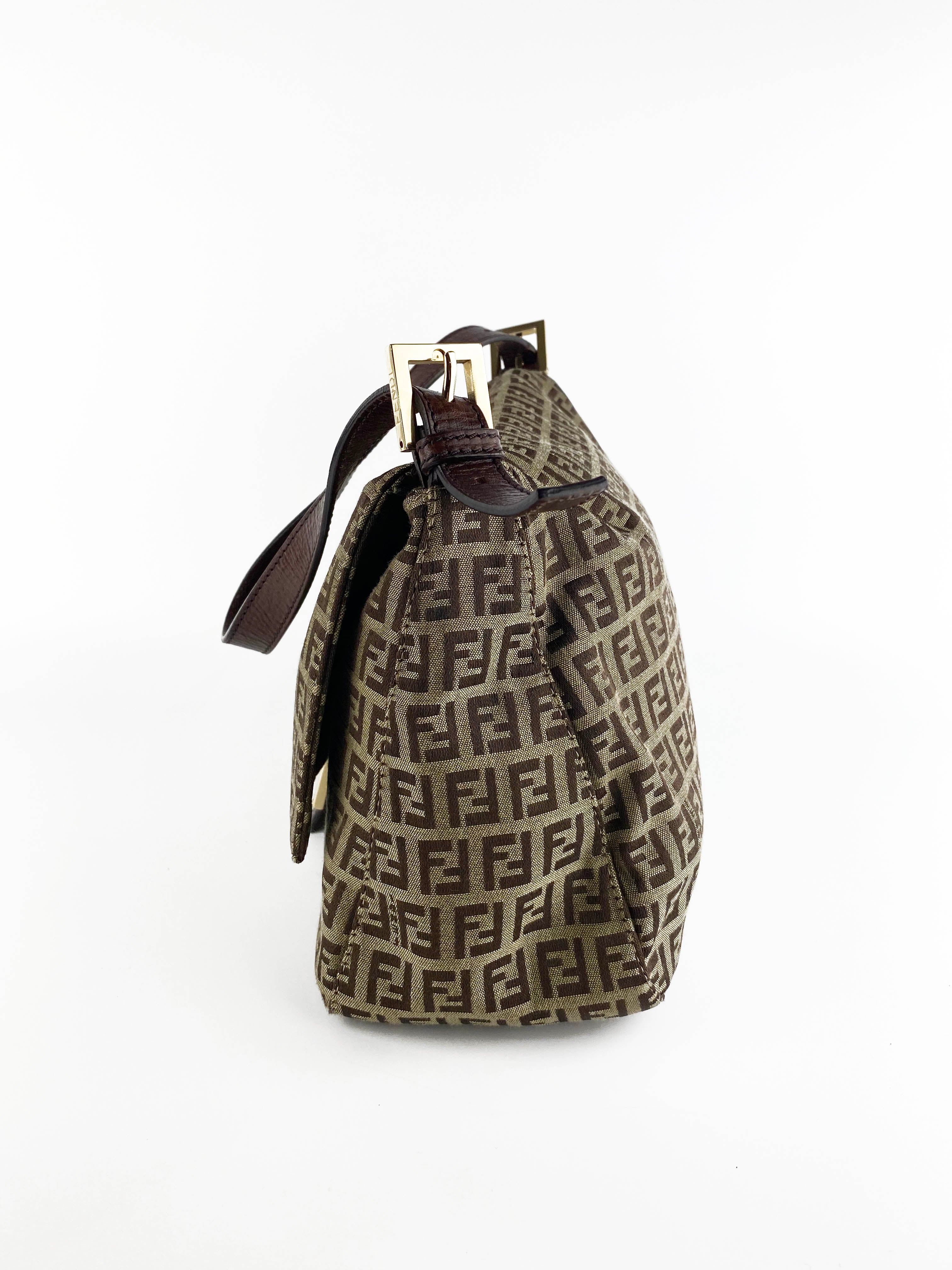 Fendi Vintage Mamma Baguette Zucca Shoulder Bag - Authentic Leather Handbag for Women, Luxury Designer Purse for Everyday Use & Special Occasions