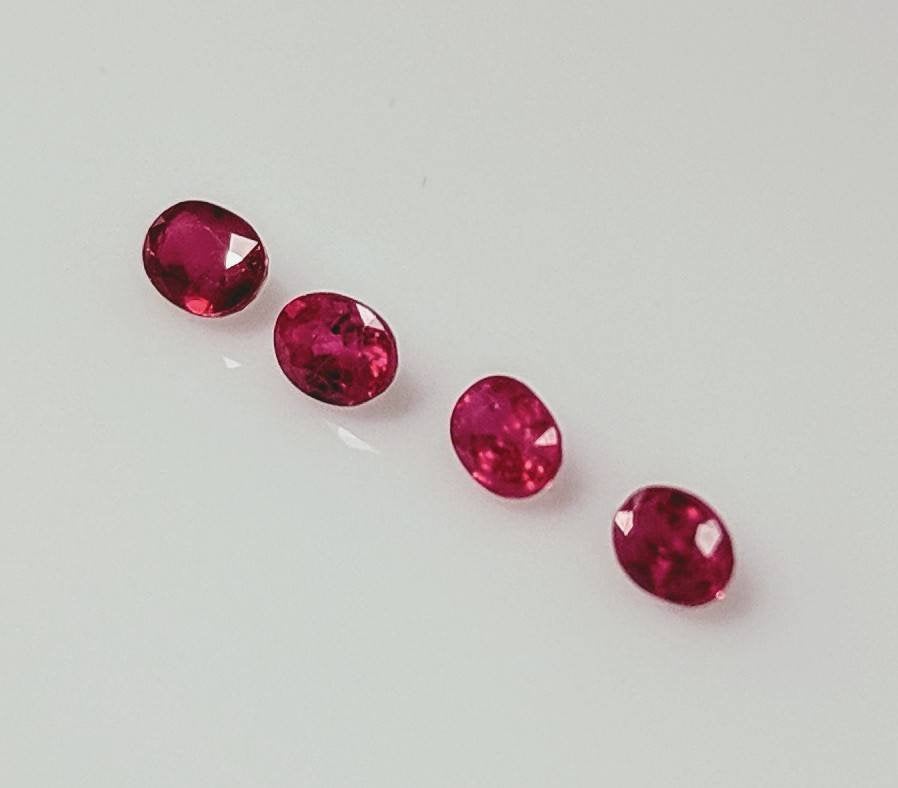 4x3mm Oval Natural Sri Lanka Blood Red Ruby Loose Stones (0.81ct, VS-SI, July Birthstone) - Lot of 4 Genuine Burma Rubies for Jewelry Making, Engagement Rings & Birthstone Gifts