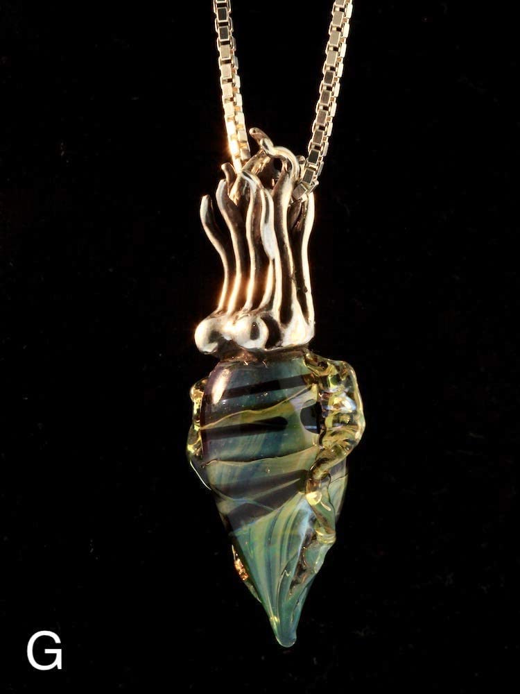 Dichroic Glass Cuttlefish Pendant Necklace - Unique Tentacle Squid Jewelry for Women & Men | Perfect for Halloween, Cosplay, and Ocean-Themed Outfits