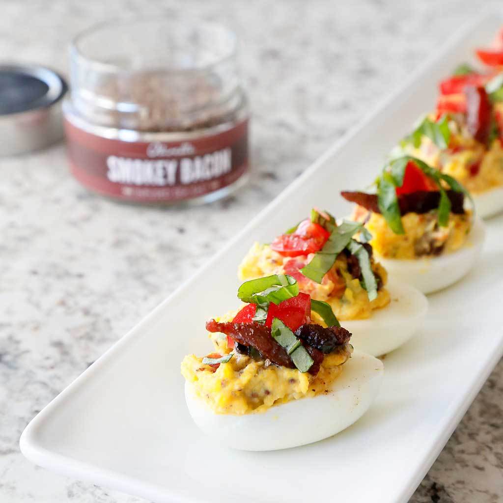 Premium Smoky Bacon Flavored Sea Salt - Gourmet Seasoning for BBQ, Popcorn & Steak Enhancer