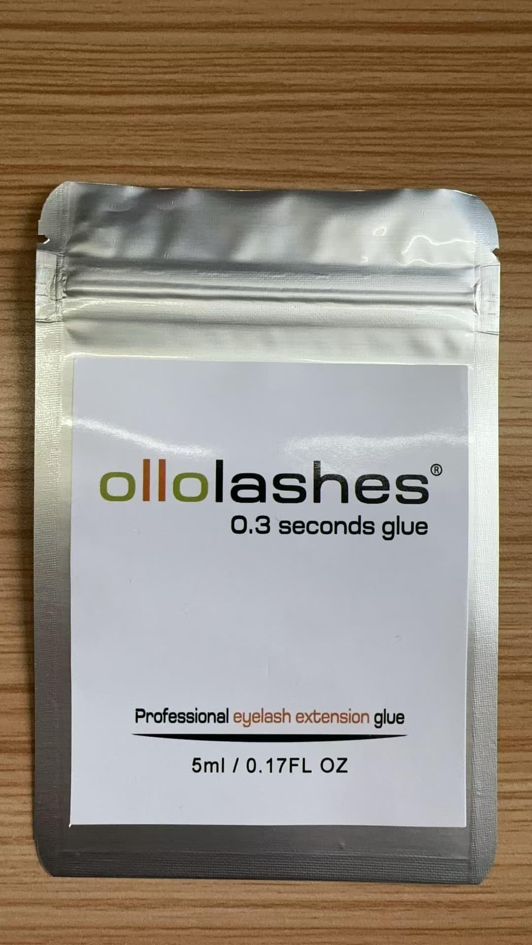 Professional Eyelash Extension Glue - Waterproof, Sweatproof, Oilproof - Fast Drying 0.3-1 Sec - Lasts 7-8 Weeks - 5ml Salon Quality Adhesive - Perfect for Lash Artists & Professionals - Ideal for Salon Use, Bridal Makeup & Special Occasions