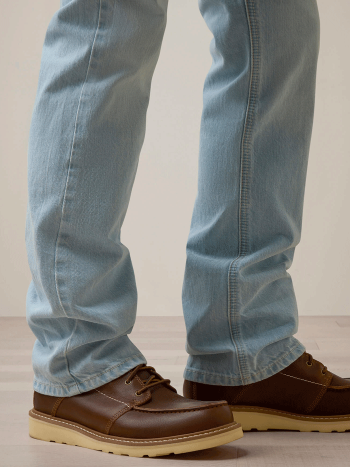 Ariat Men's M7 Slim Toro Straight Jean - Cali Ultralight Denim Pants for Work & Casual Wear | Comfortable Slim Fit for Everyday Use & Outdoor Activities