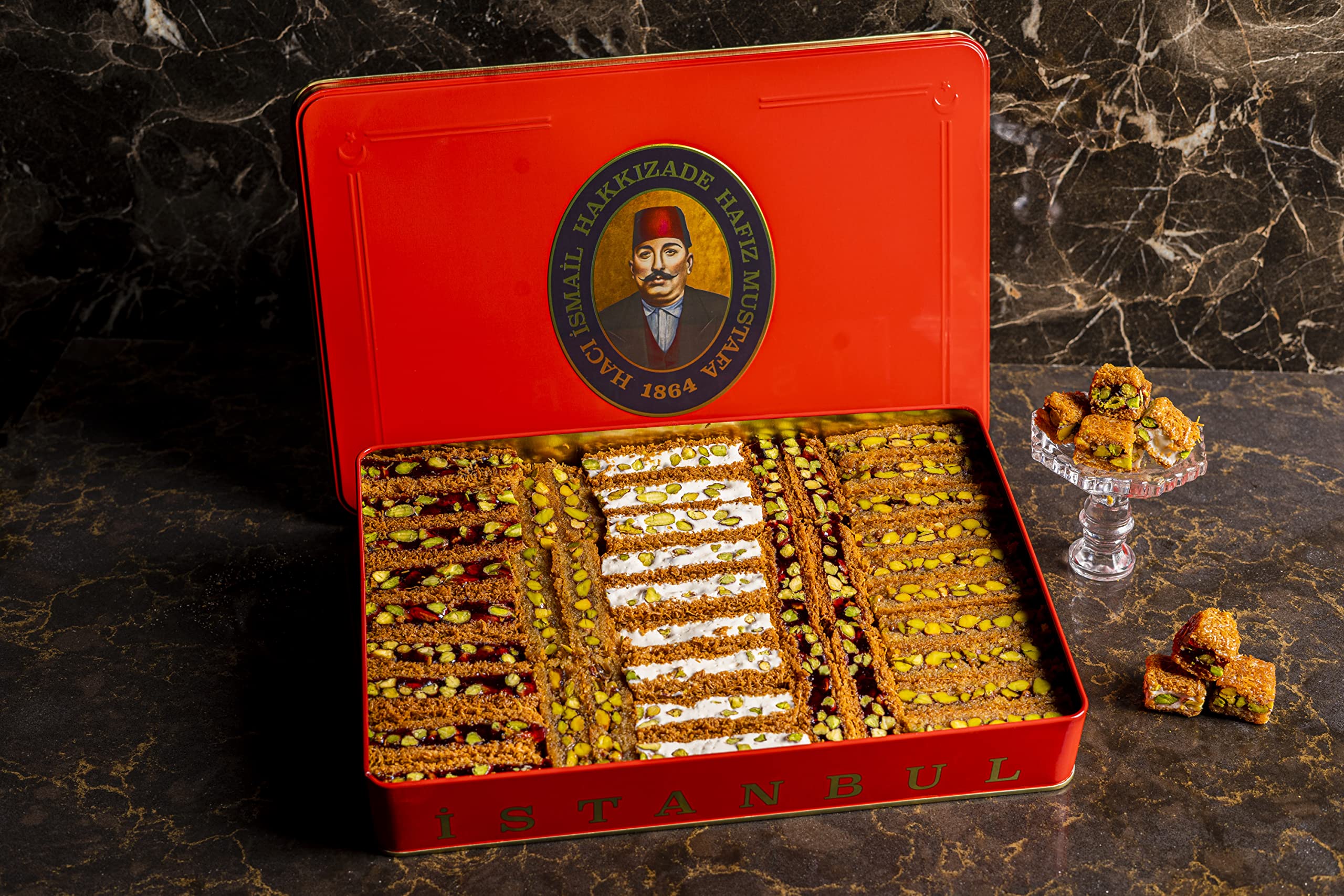 Hafiz Mustafa 1864 Istanbul Turkish Delight & Ottoman Kadaifi Dessert Box - Pistachio, Pomegranate & Milk Flavored Turkish Sweets Gift Set | Perfect for Birthday, Christmas & Holiday Gifting | Gourmet Snacks for Parties, Tea Time & Special Occasions